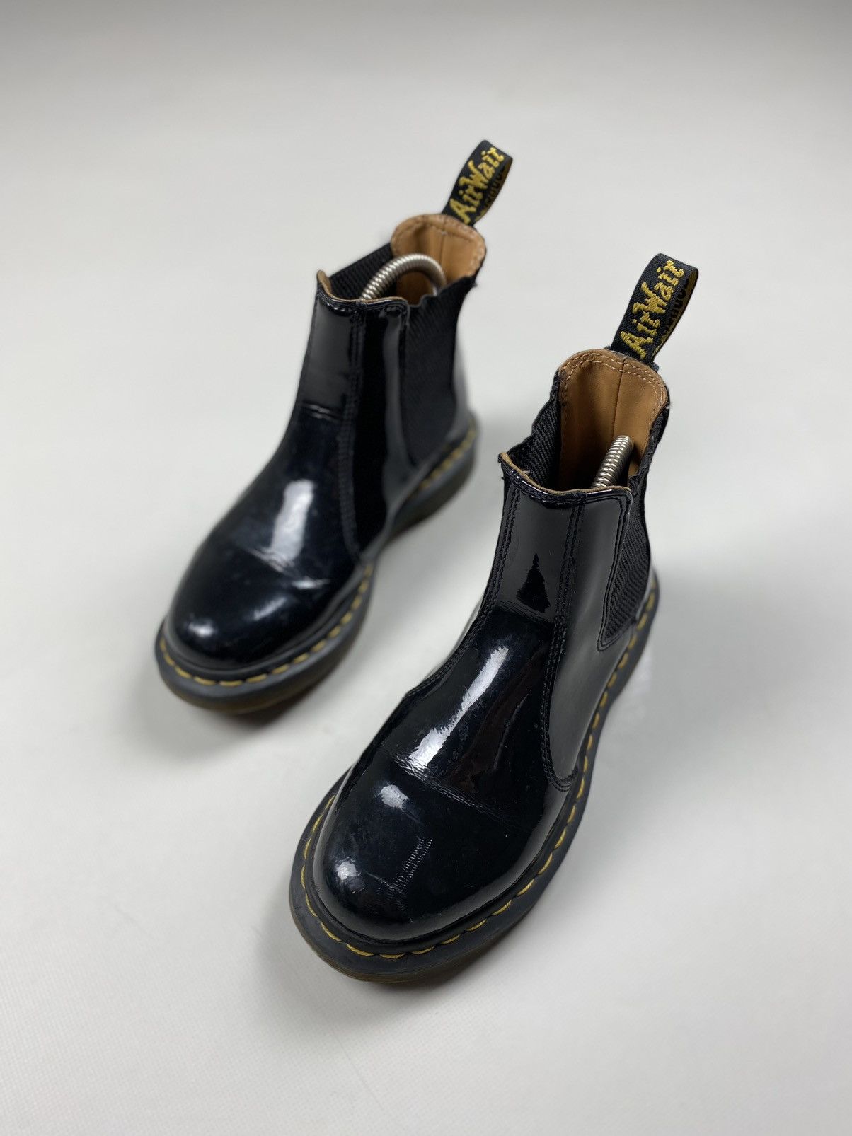 Dr. Martens Dr. Martens 2976 ladies leather Chelsea boots shoes size 37 Size US 6 / IT 36 - 7 Thumbnail