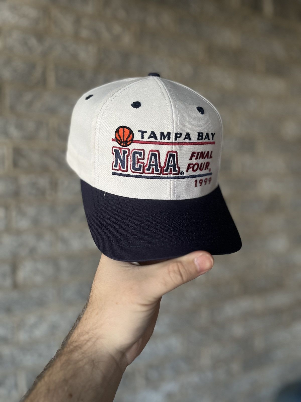 Sports Specialties × Vintage Vintage 90’s Final Four NCAA SnapBack Hat Size ONE SIZE - 1 Thumbnail