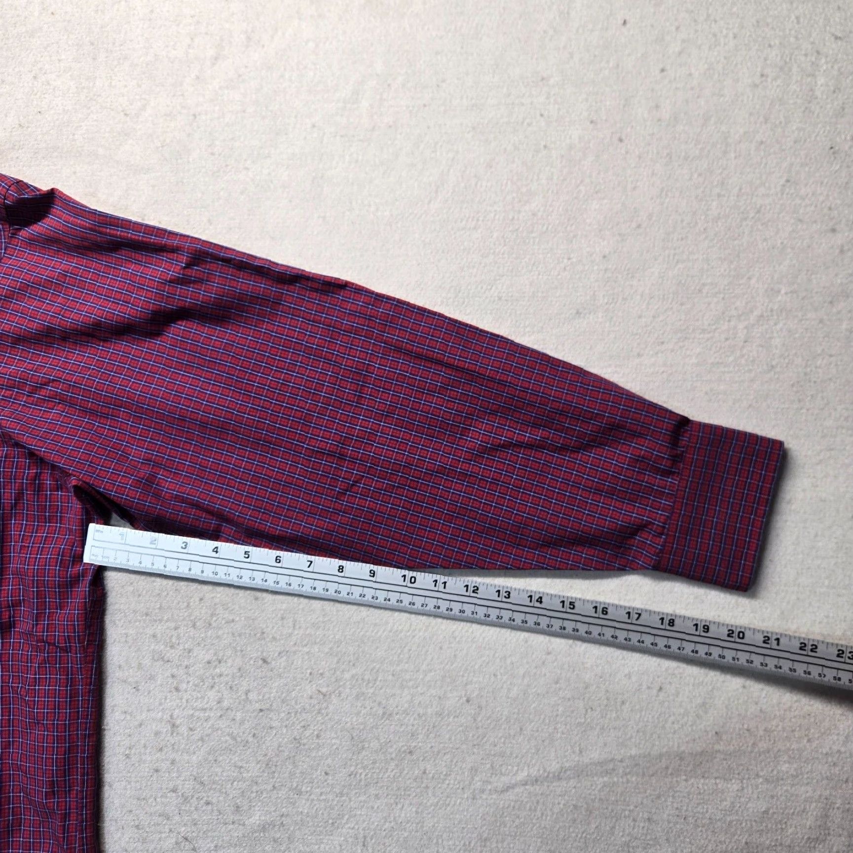 Izod IZOD Shirt Button-Up Red Check Regular Fit Collar Men 17.5 34/35 Size 17.5 Chest 26 in Cotton Cotton Shirt Casual Size US XL / EU 56 / 4 - 5 Thumbnail