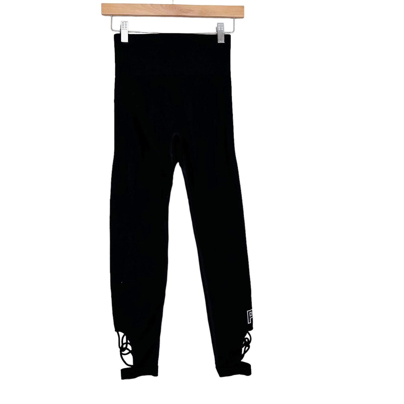 Victoria's Secret Pink Victoria's Secret Ultimate Black Seamless Leggings Sz S Size 27" / US 4 / IT 40 - 2 Thumbnail