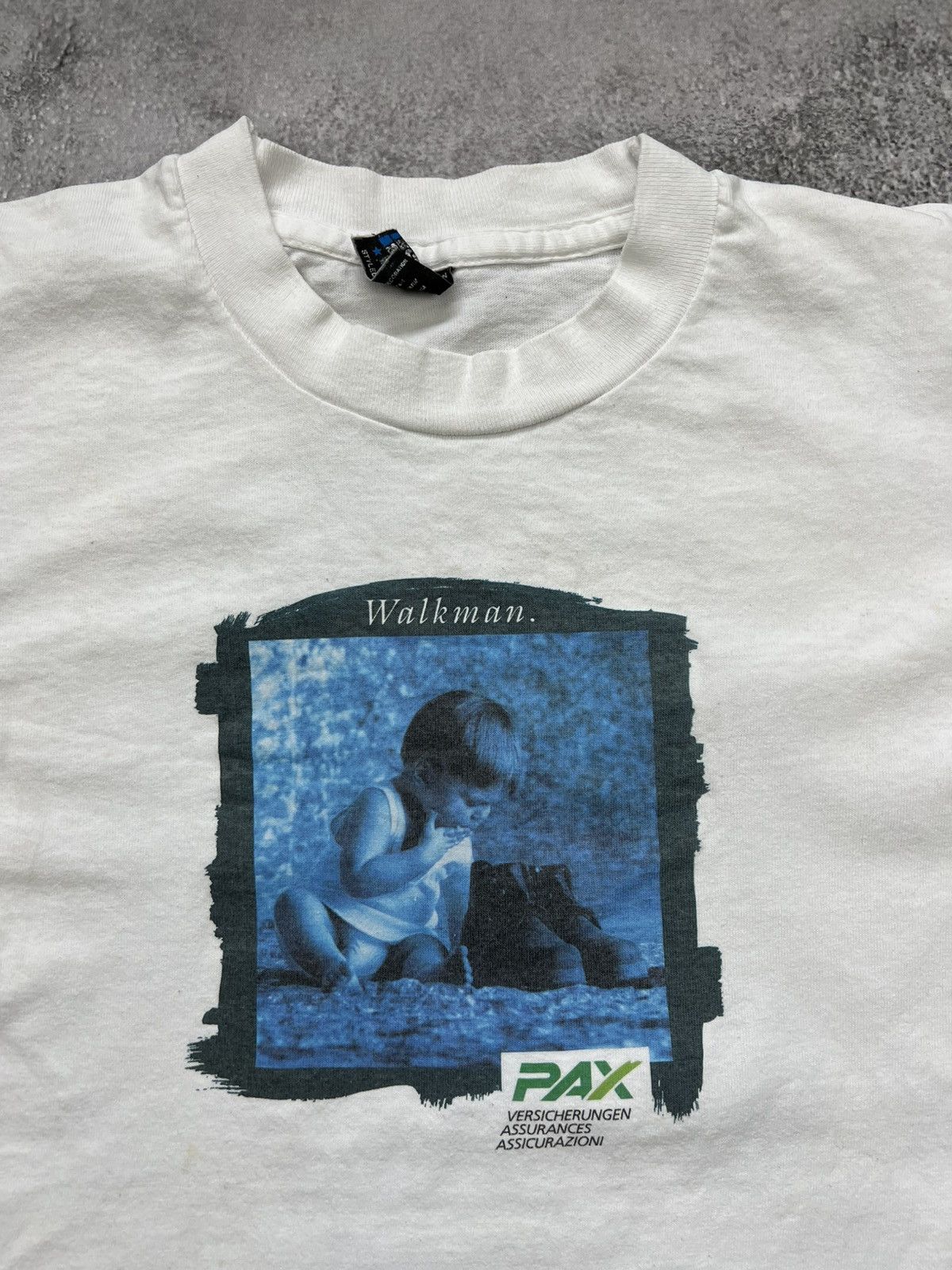Vintage Walkman PAX White T Shirt Tee Mens Vintage 90s Size US M / EU 48-50 / 2 - 2 Thumbnail