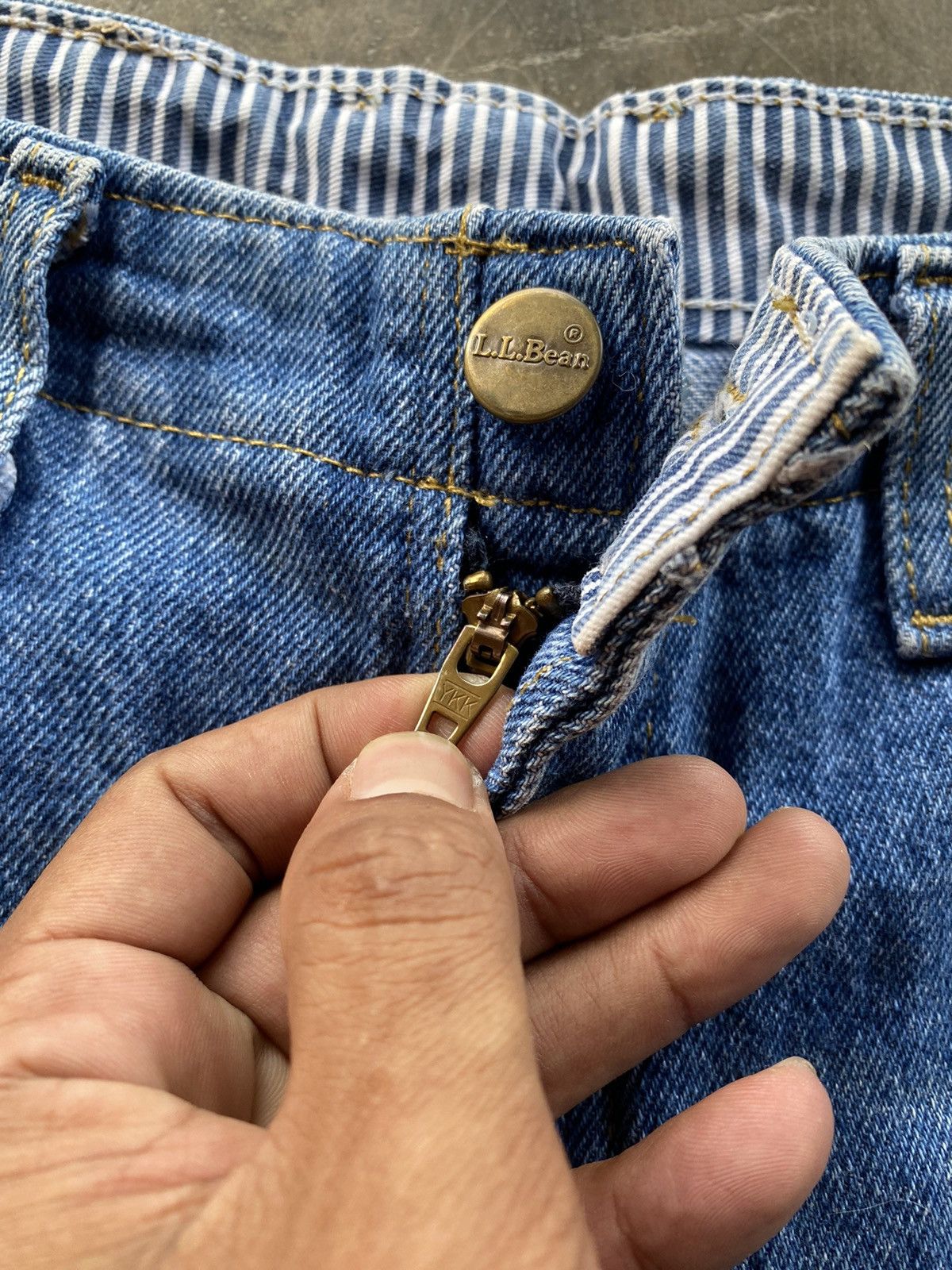 L.L. Bean × Vintage Vintage L.L.Bean Distressed Dirty Ballon Jeans Size US 31 - 8 Thumbnail