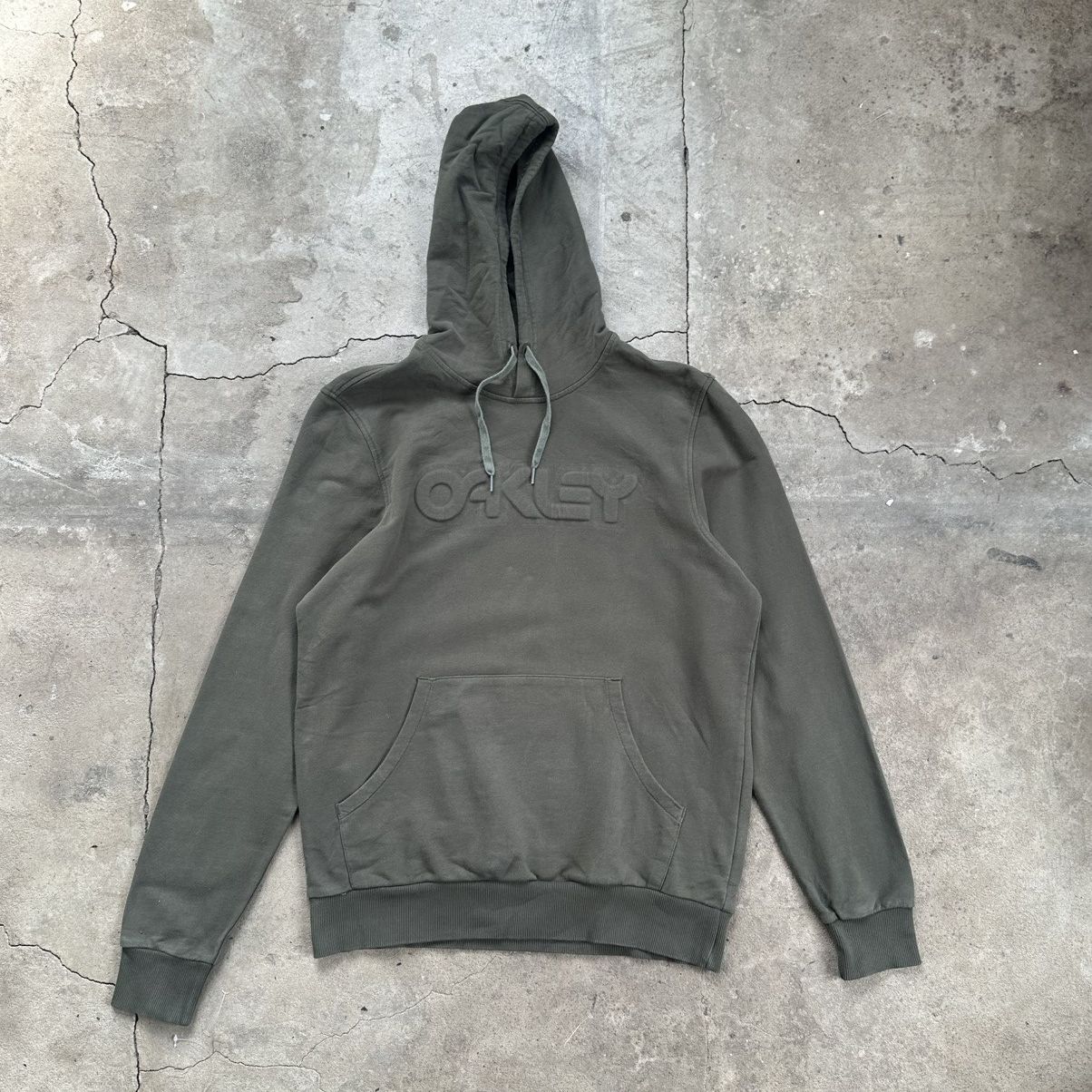 Oakley Vintage Oakley Hoodie Y2K Rare Size US L / EU 52-54 / 3 - 1 Thumbnail