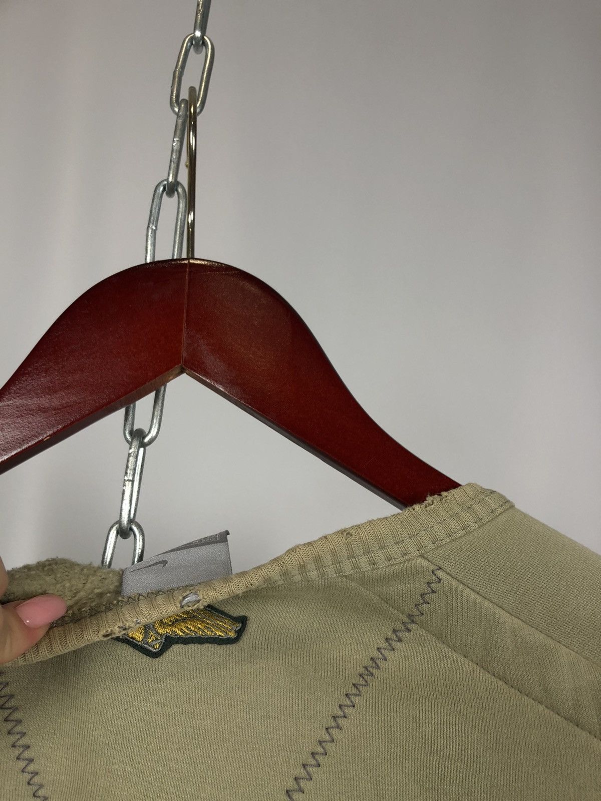 Nike Nike vintage sweatshirt swoosh size M Size US M / EU 48-50 / 2 - 13 Thumbnail