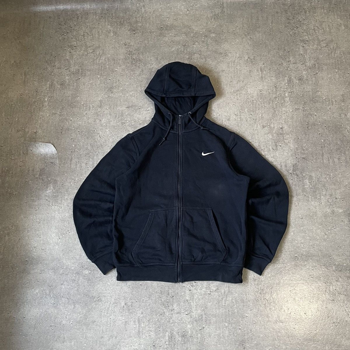 Vintage Nike 90s Basic Black Zip-Up Hoodie