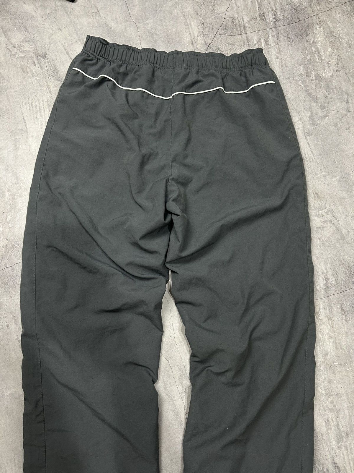 Vintage Rare Vintage Nike Drill Track Pants TN Swoosh Air Y2K Size US 32 / EU 48 - 6 Thumbnail