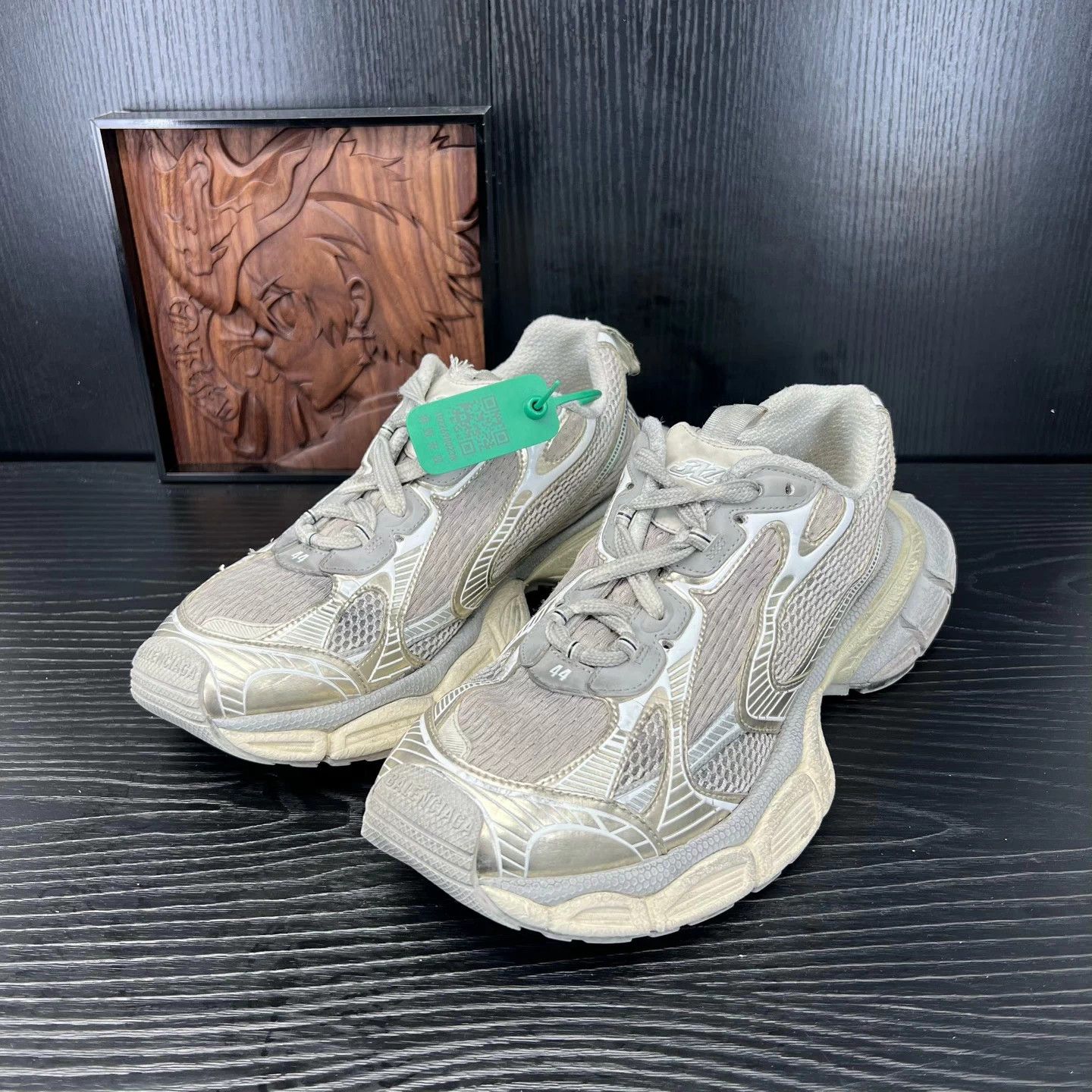 Balenciaga Balenciaga 3xl Light Beige 44 Size US 11 / EU 44 - 1 Thumbnail