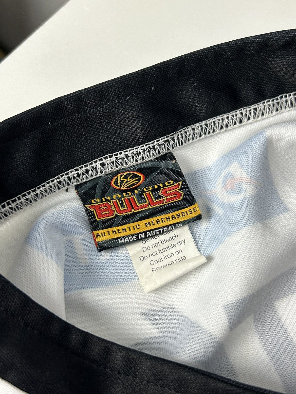 Vintage Bradford Bulls Rugby Jersey Shirt ISC Dobby #9 Super League Size US S / EU 44-46 / 1 - 15 Thumbnail