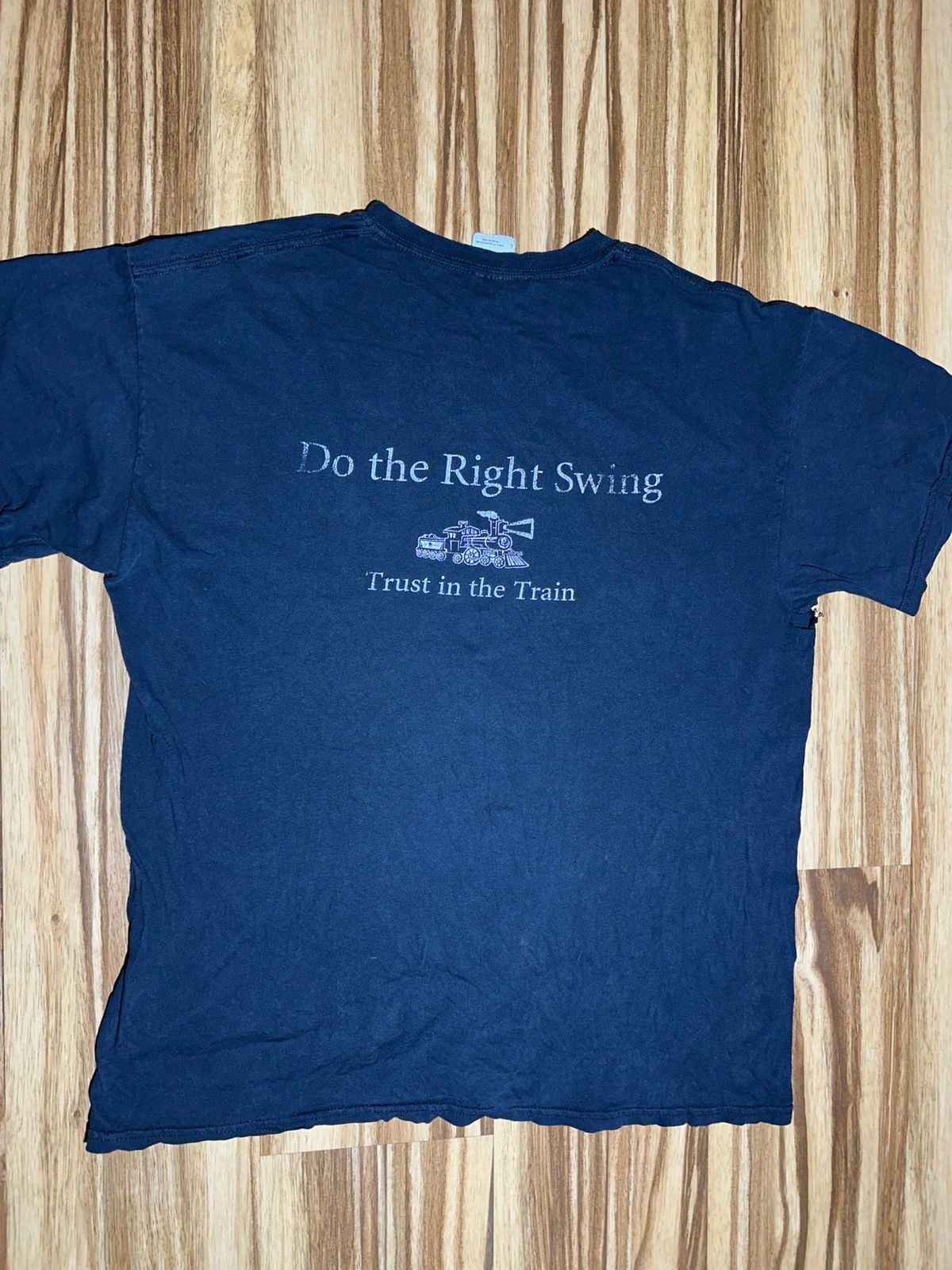 Gildan “Do The Right Swing” Active Golf Training black Tshirt Size US L / EU 52-54 / 3 - 7 Thumbnail