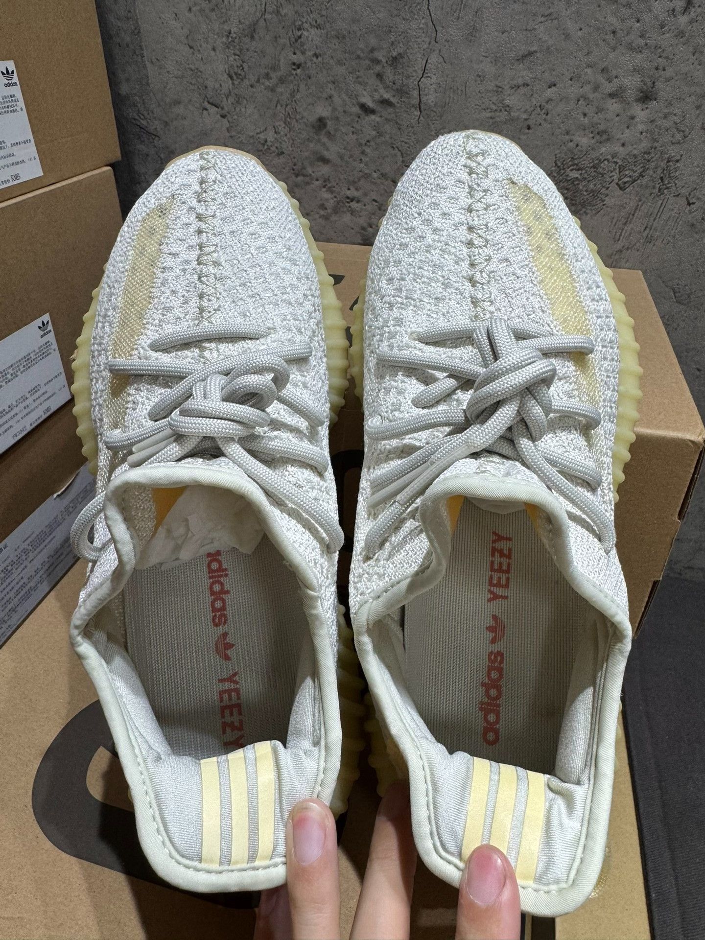 Adidas Adidas Yellow Lowtop Sneakers 35 Men Size US 5 / EU 37 - 1 Thumbnail