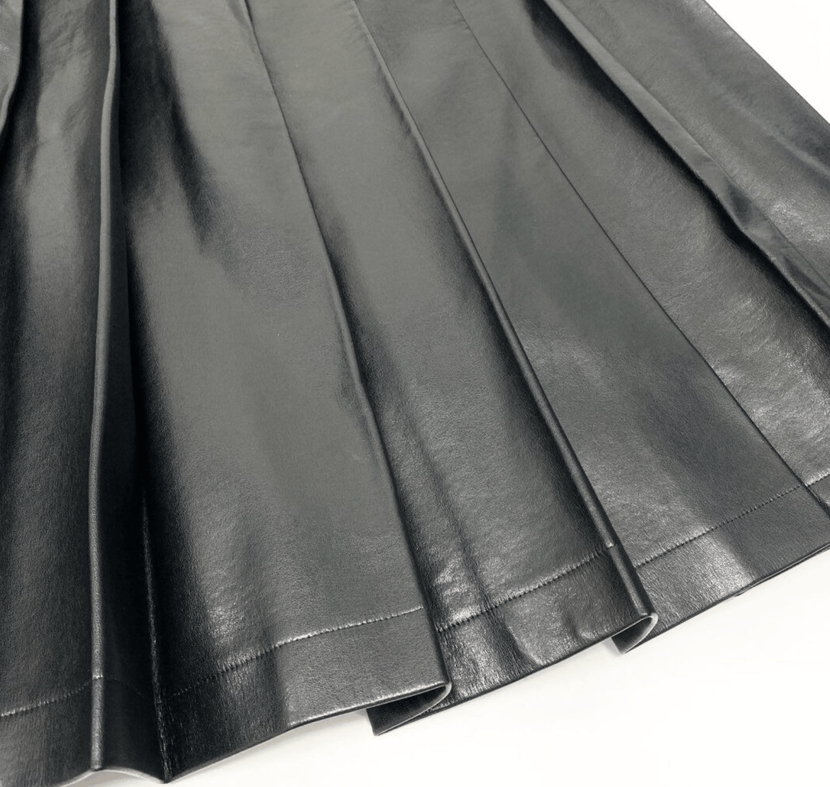 Comme des Garcons Black BLACKCOMME des GARCONS - Leather Pleated Midi Skirts Size 24" / US 00 / IT 34 - 6 Thumbnail