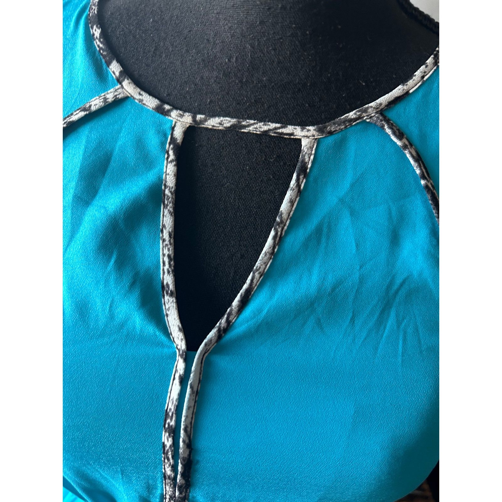 Armani Exchange Armani Exchange Teal Reversible Mini Dress Keyhole Trim Size XS / US 0-2 / IT 36-38 - 3 Thumbnail