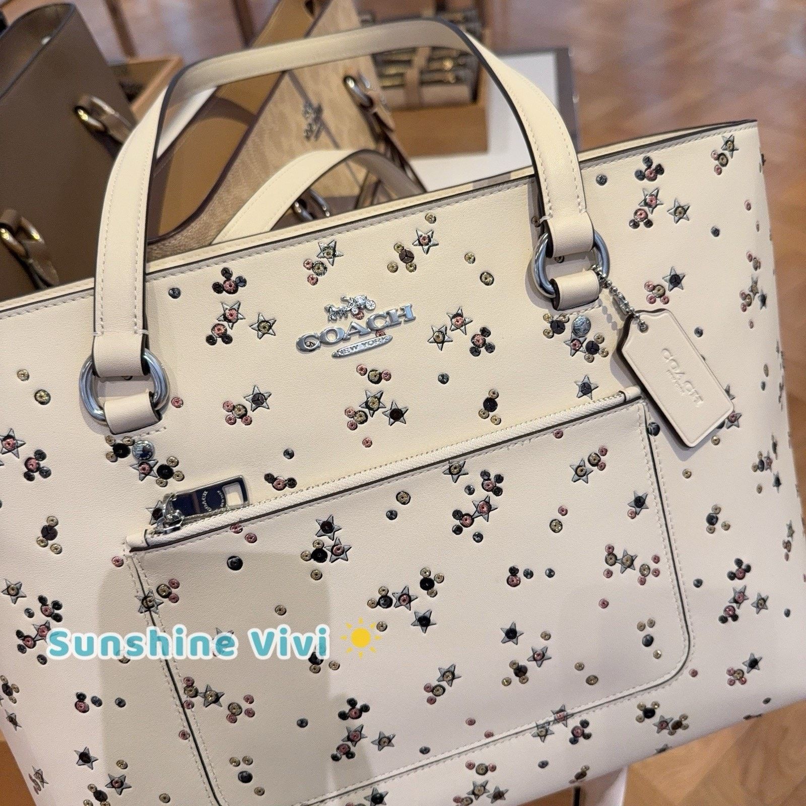Coach NWT Coach Station Tote Bag Star Print Silver /Chalk CCE99 Size ONE SIZE - 3 Thumbnail