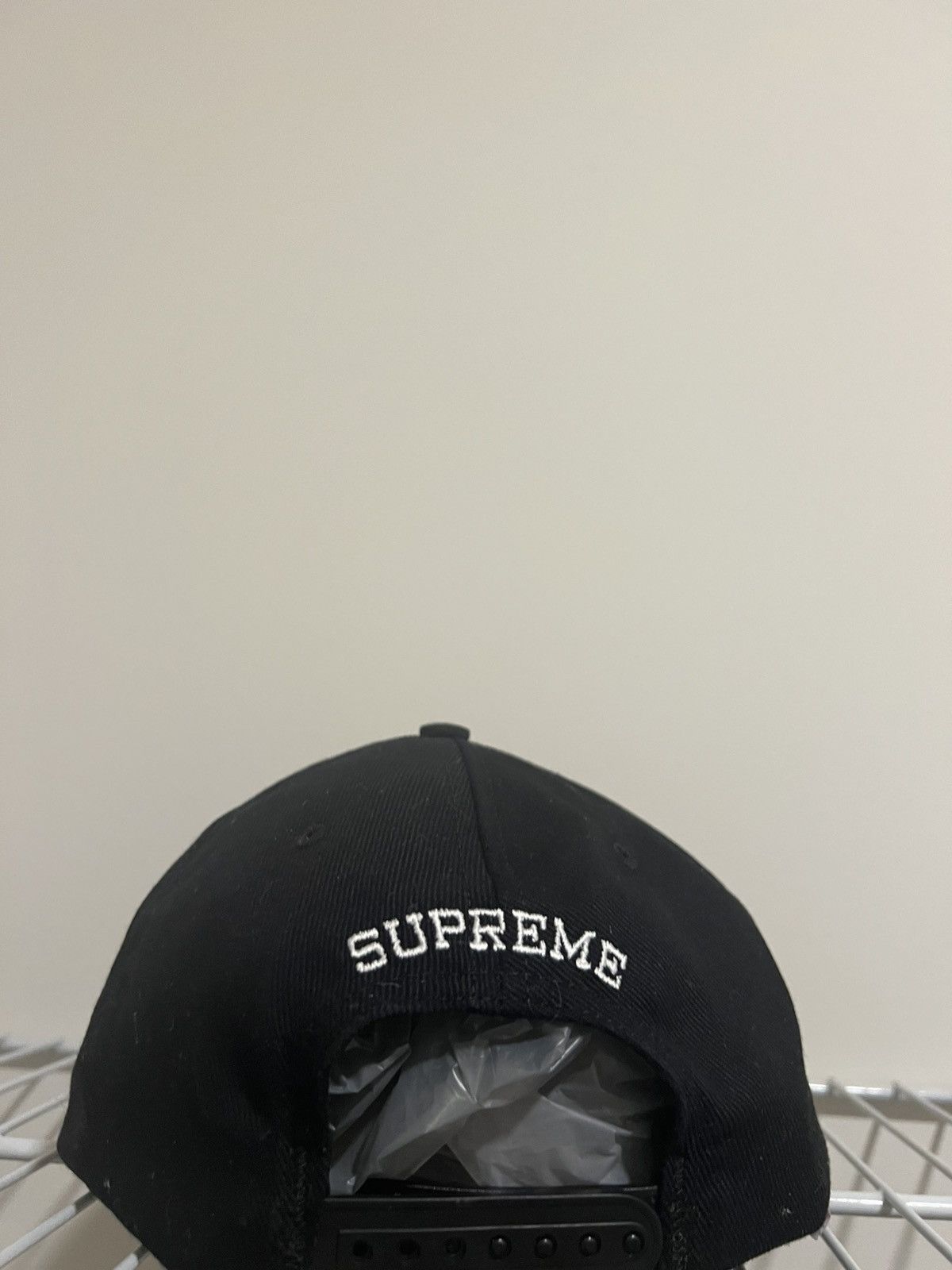 Supreme Supreme Vampire 6-Panel hat OS Size ONE SIZE - 5 Thumbnail