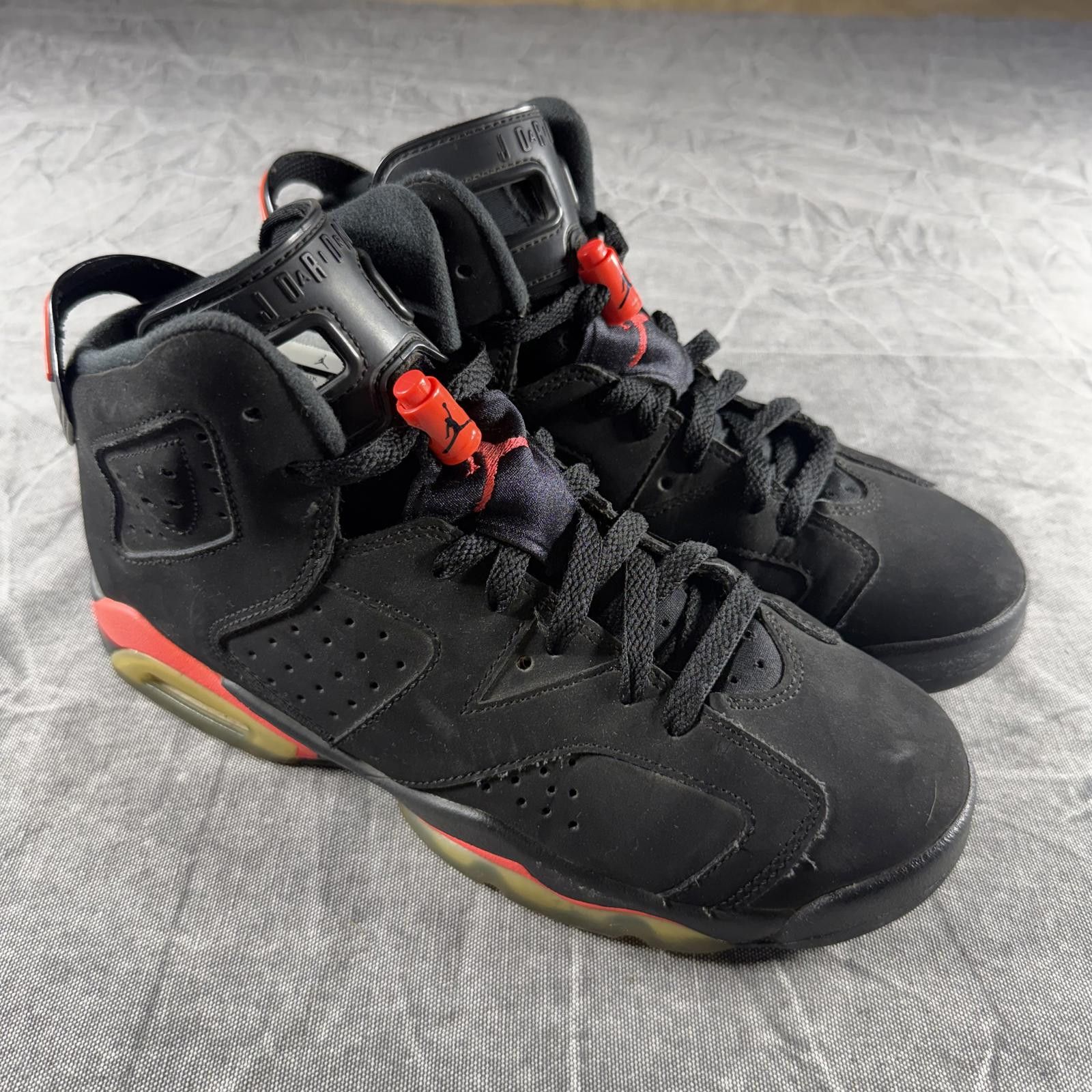 Jordan Brand Jordan 6 Shoes 6.5Y Black 2014 Retro Infrared VINTAGE Size US 6.5 / EU 39-40 - 1 Thumbnail