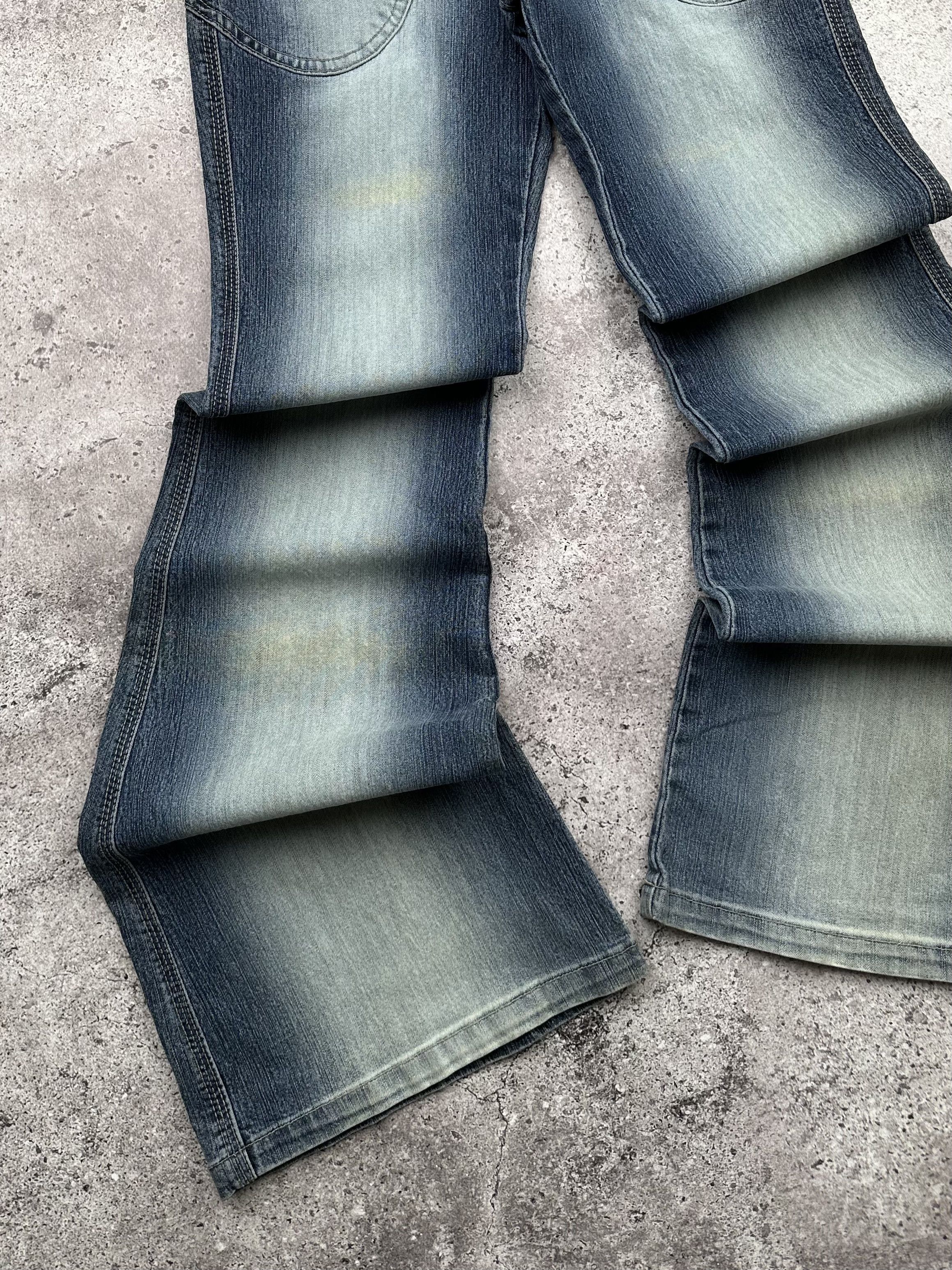 Vintage Faded Flare Jeans C207 Womenswear