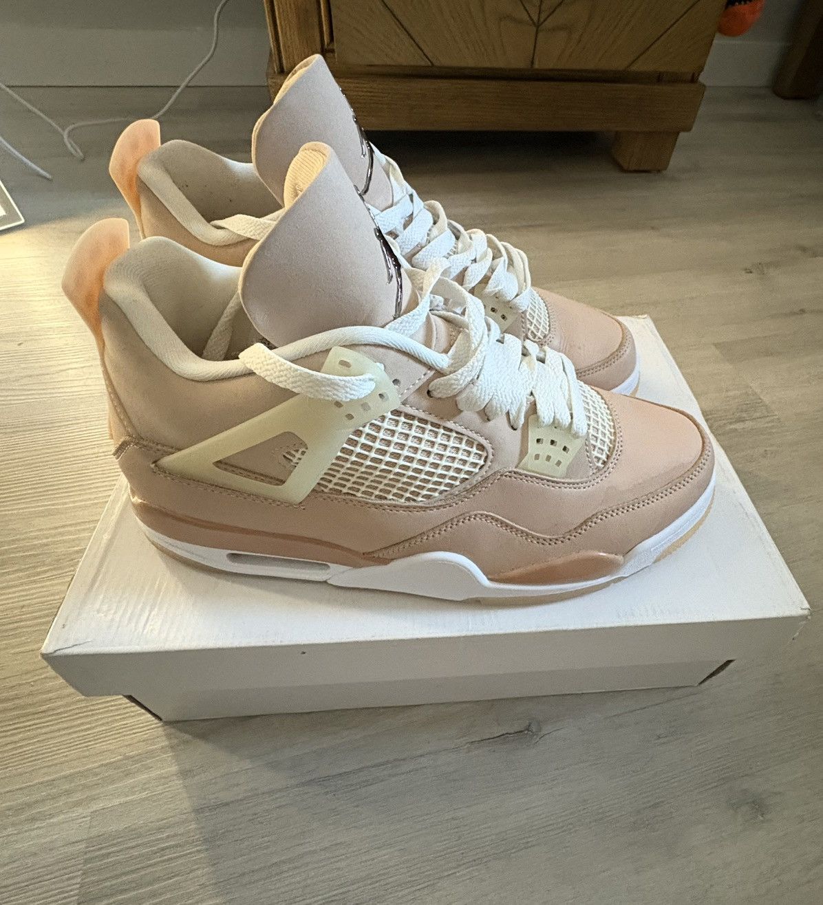 Jordan Brand Womens Jordan 4 Retro Shimmer Size US 10.5 / EU 43-44 - 2 Thumbnail