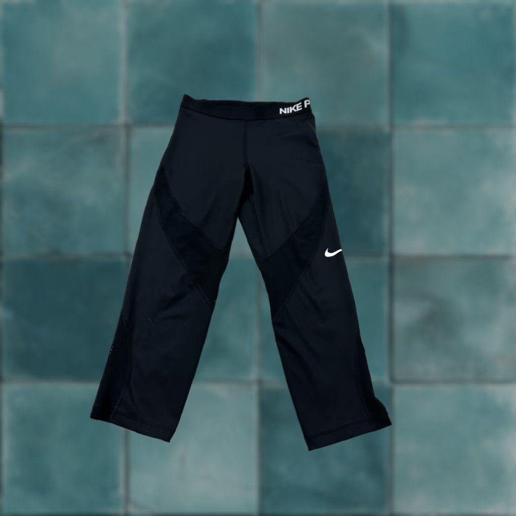 Nike Nike Pro Leggings Women’s M Medium Black Cropped Performance Activewear Size 32" / US 10 / IT 46 - 1 Thumbnail