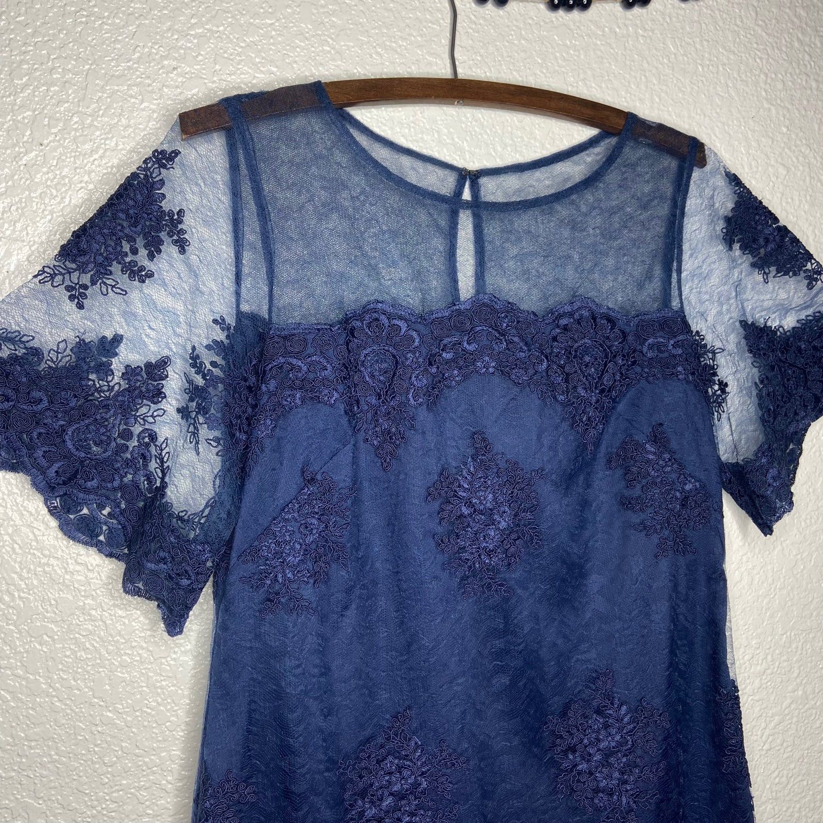 Adrianna Papell Adrianna Papell Semi Sheer Embroidery Navy Shirt Dress Size M / US 6-8 / IT 42-44 - 3 Thumbnail