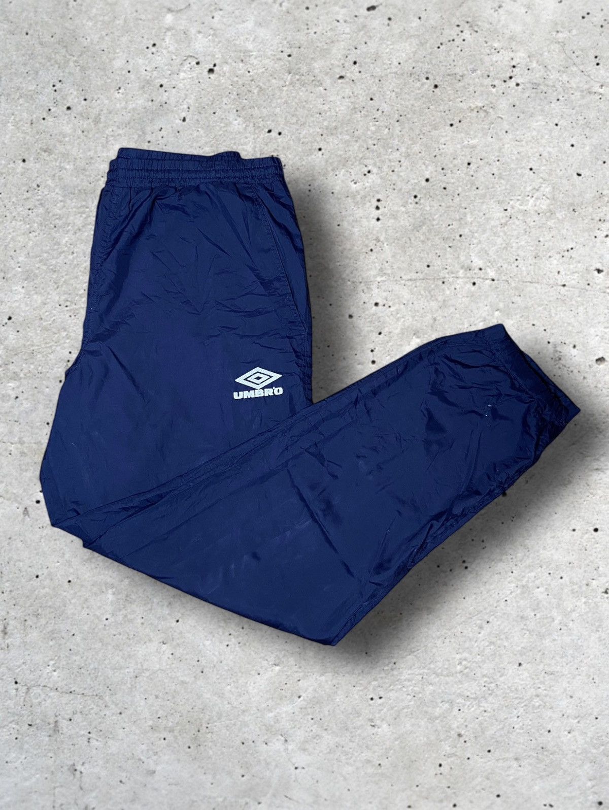 Umbro Umbro Vintage Track Pants Blue L Jogginghose Joggers Men‘s Size US 40 / EU 56 - 3 Thumbnail