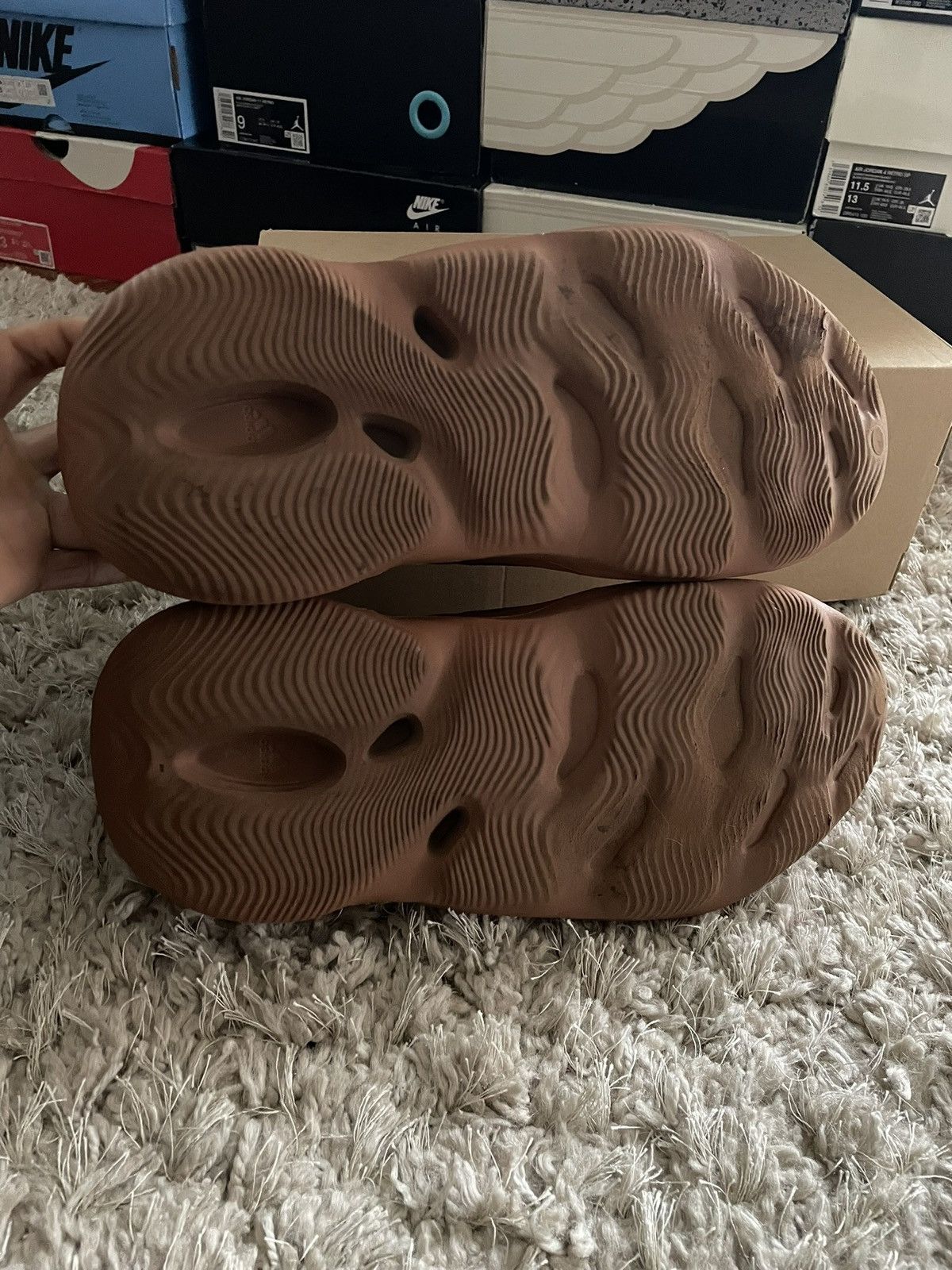 Adidas Adidas Yeezy Foam Runner Clay Red Size US 12 / EU 45 - 7 Thumbnail