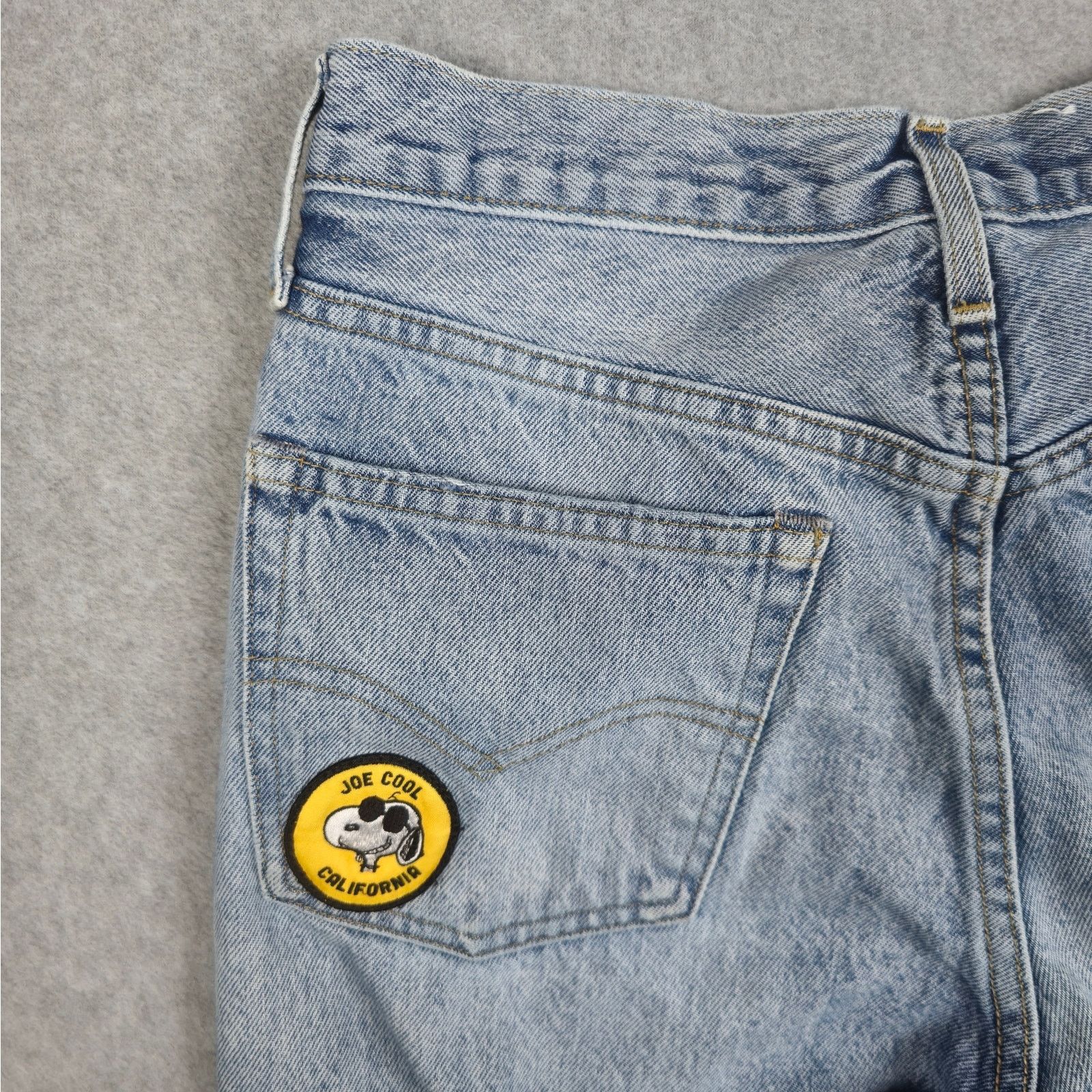 Levi's Levi's 501 Jeans 28x28 Button Fly Joe Cool Snoopy Patch Size US 28 / EU 44 - 10 Thumbnail