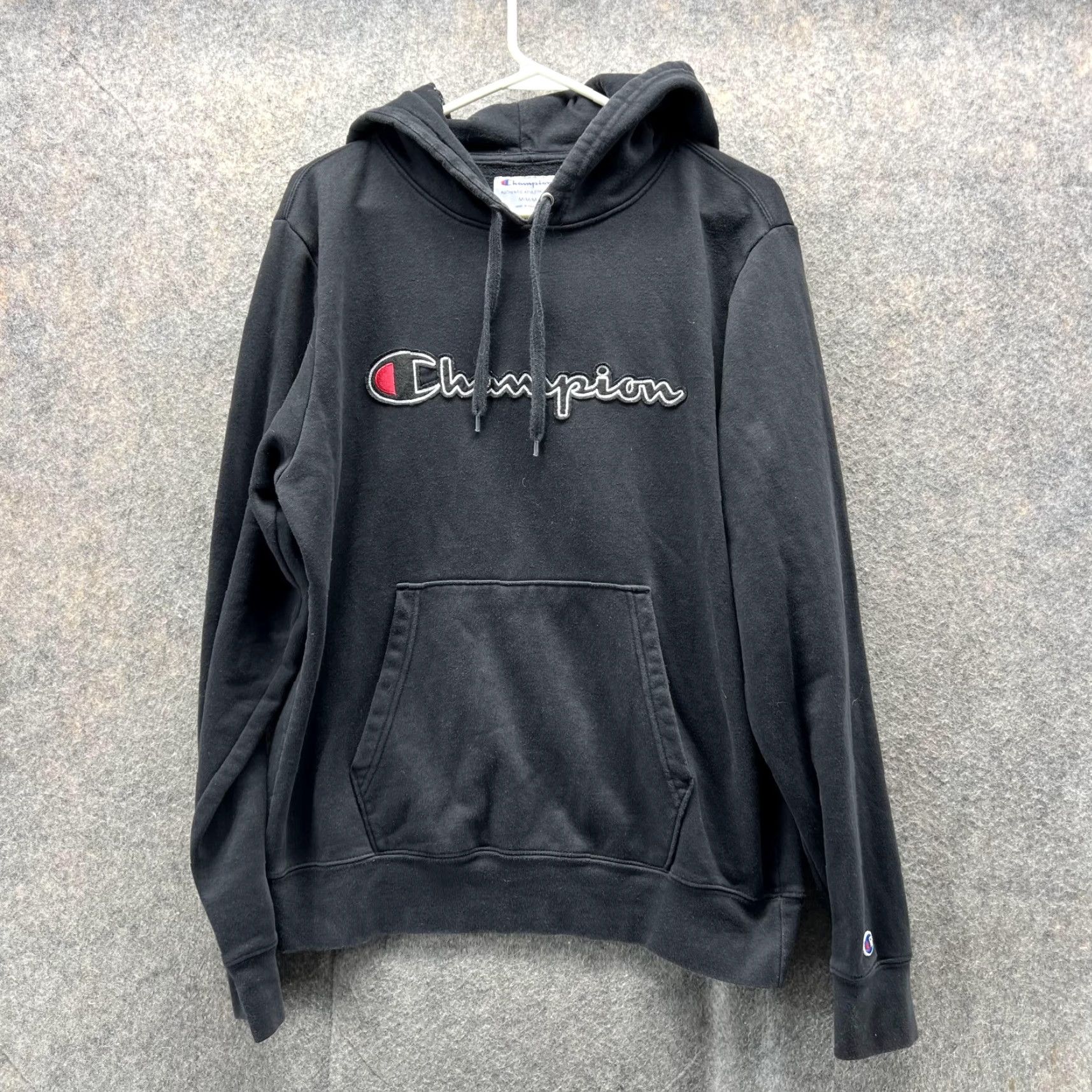 Champion VINTAGE Champion Sweater Hoodie Men M Black Embroidered Logo Pullover Sports Casual Size US M / EU 48-50 / 2 - 2 Thumbnail