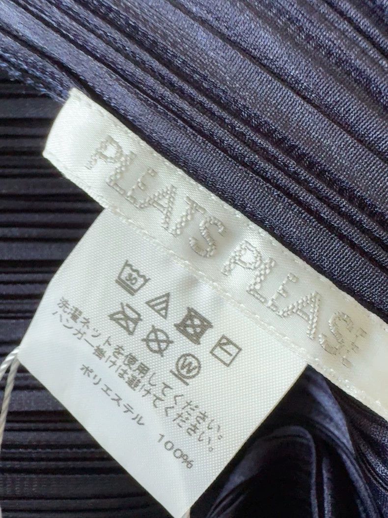 Issey Miyake Issey Miyake size:3 Navy blue pleated dress Size XS / US 0-2 / IT 36-38 - 1 Thumbnail
