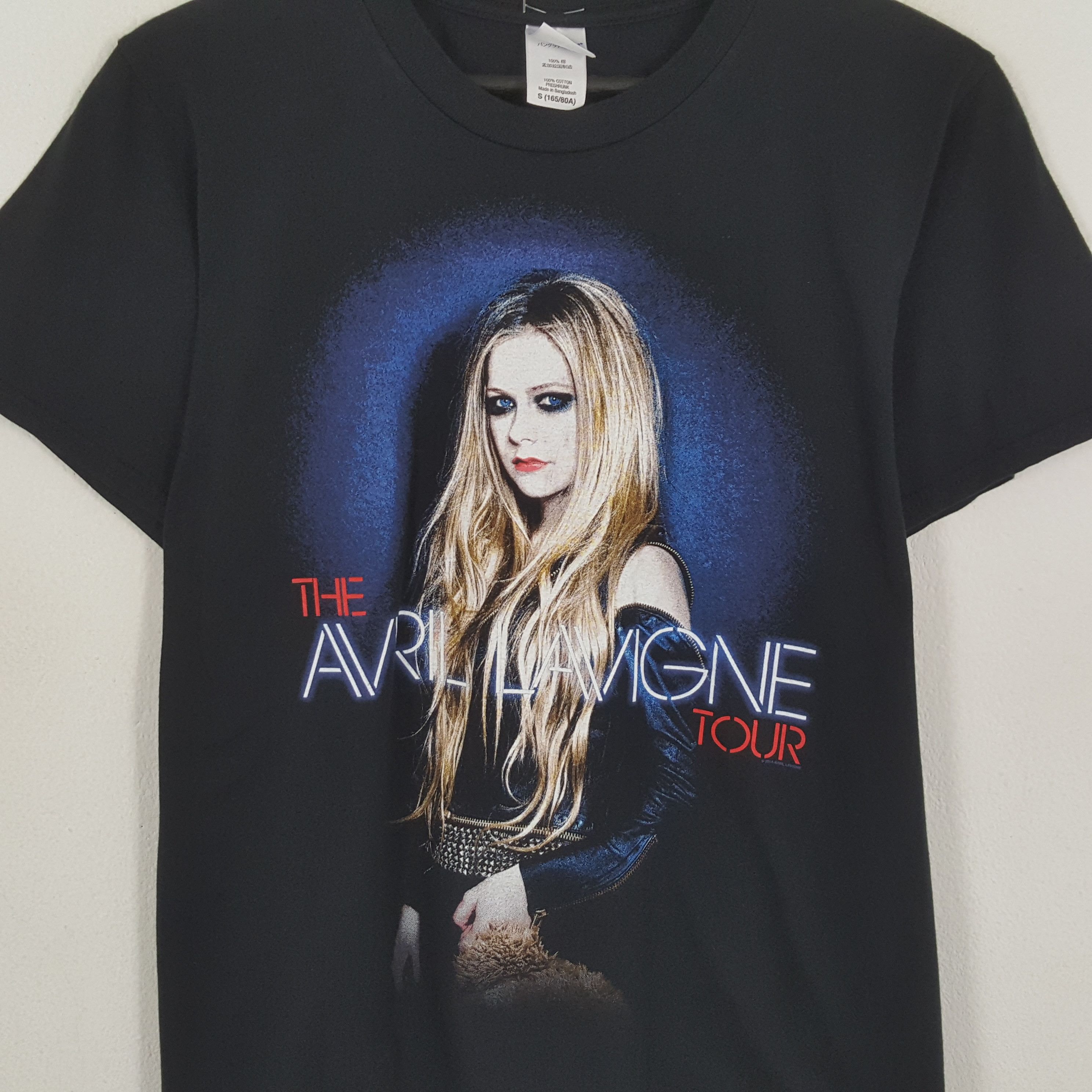 Band Tees × Vintage ANVRIL LAVIGNE Rock Singer Music 2014 Tour Tshirt Size US S / EU 44-46 / 1 - 2 Thumbnail