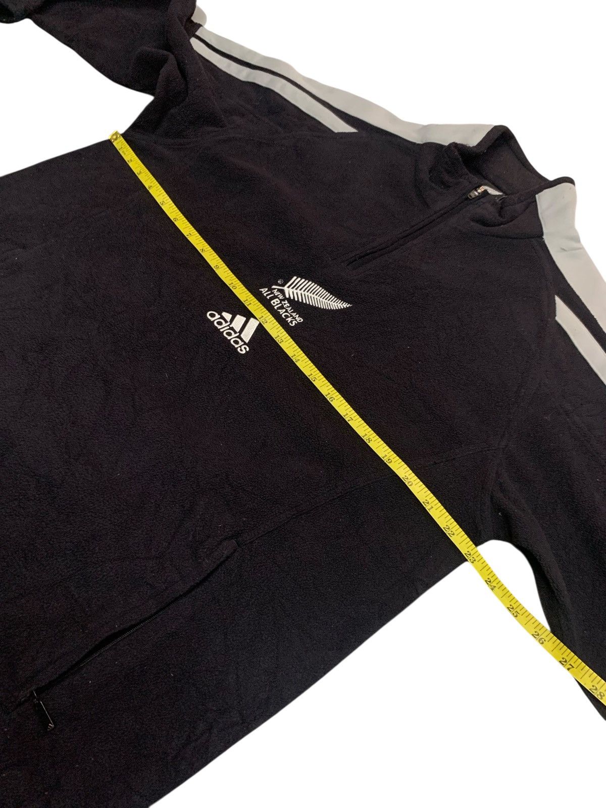 Adidas × All Blacks × Vintage Vintage Adidas X New Zealand All Black Fleece Half Zipper Size US M / EU 48-50 / 2 - 8 Thumbnail