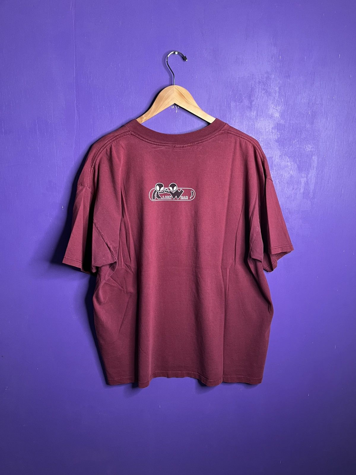 Vintage Vintage 1998 Alien wear faucet drip logo t-shirt Size US XL / EU 56 / 4 - 2 Thumbnail