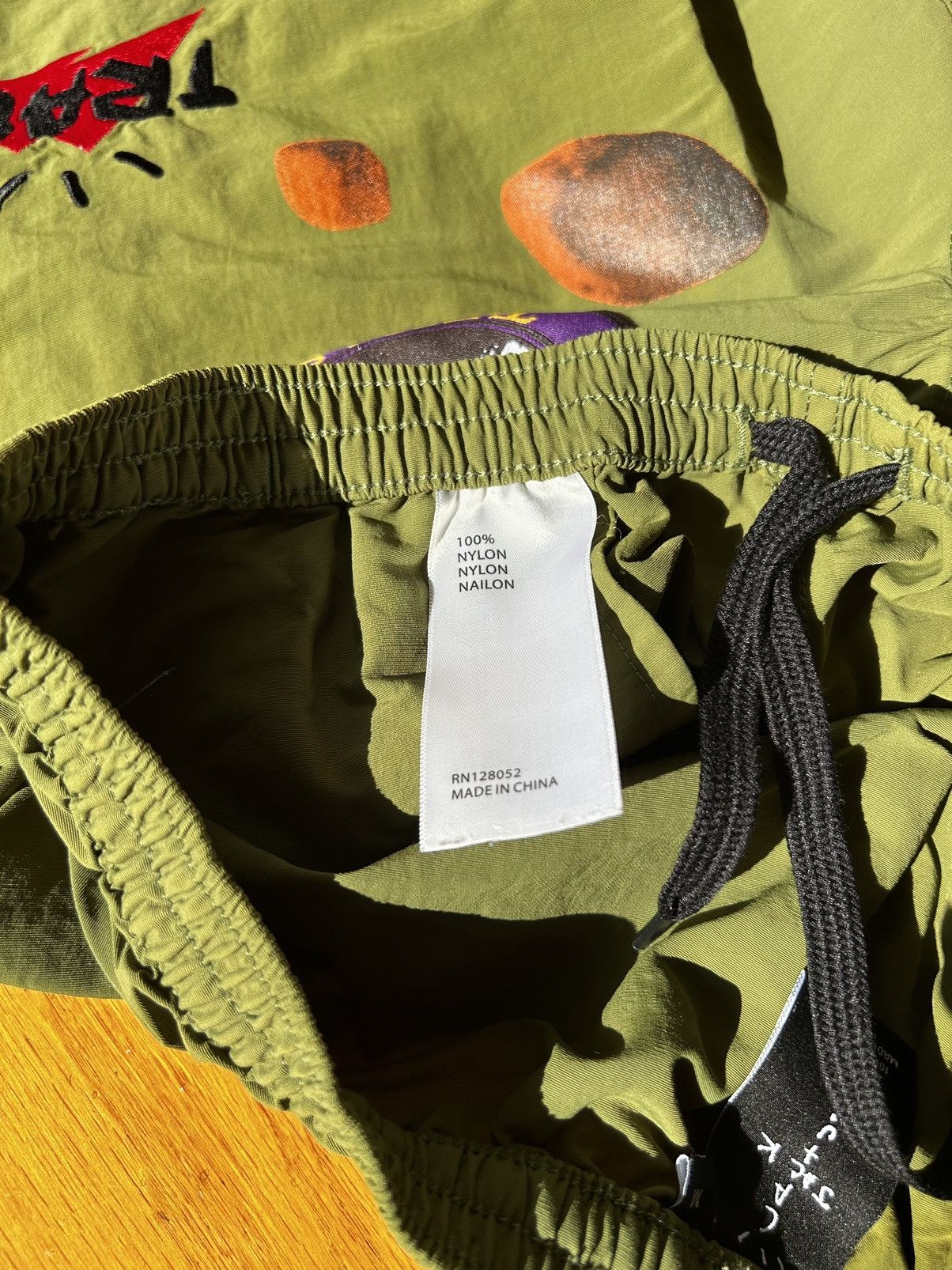 Travis Scott travis scott running wild shorts Size US 32 / EU 48 - 5 Thumbnail
