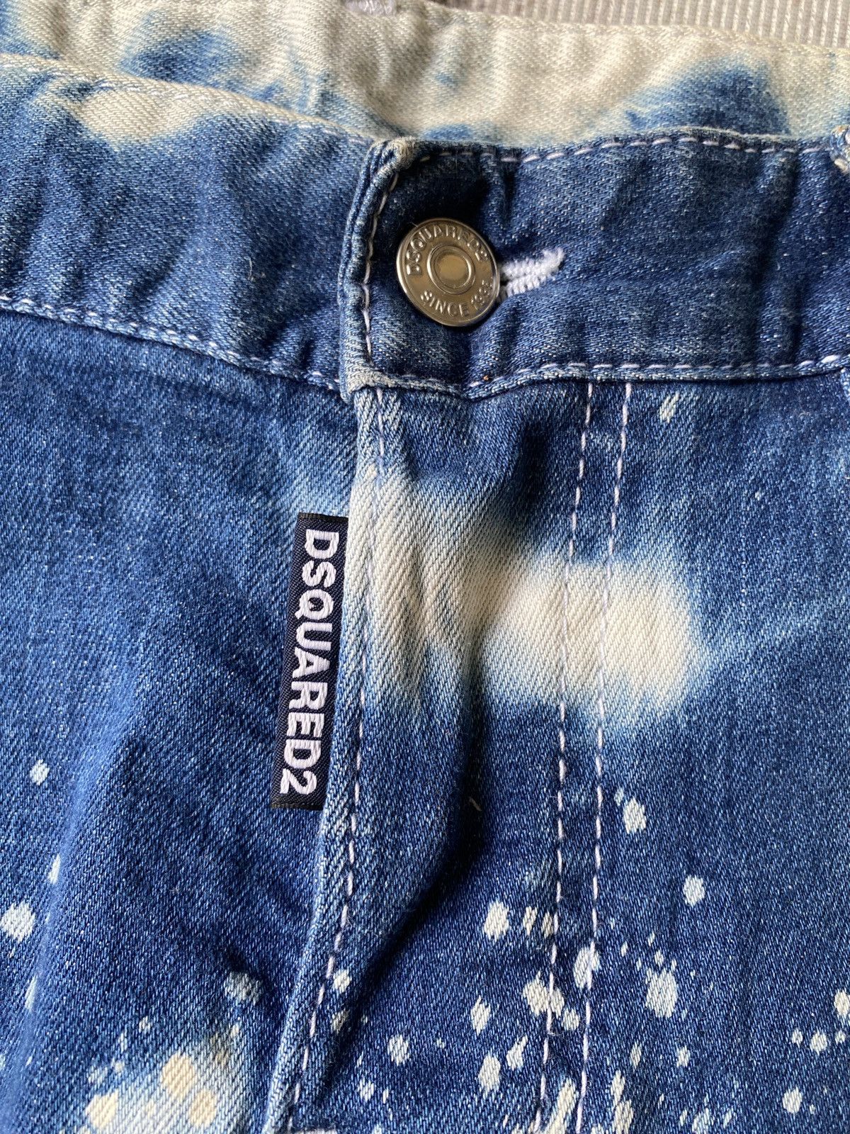 Dsquared2 Snow Acid Wash Strechable Jeans