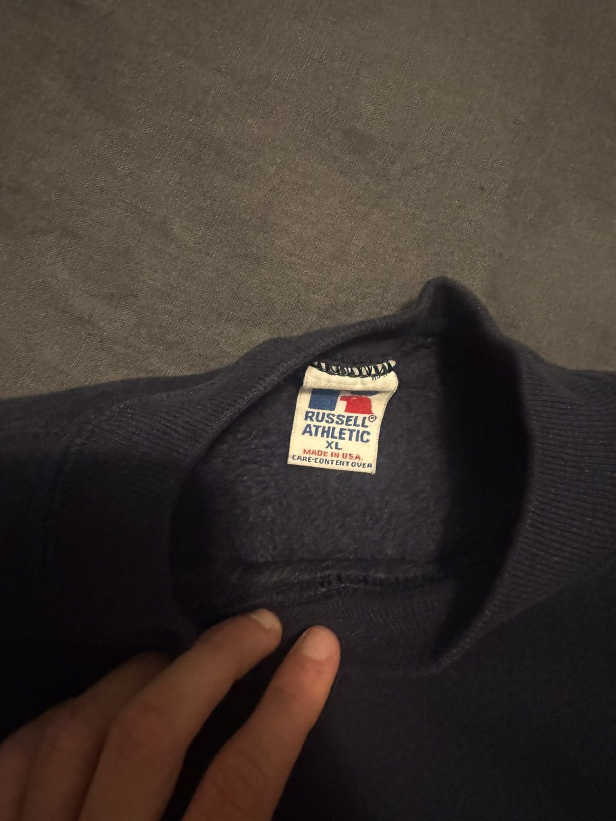 Russell Athletic Navy vintage Russell Athletic crewneck Size US XL / EU 56 / 4 - 2 Thumbnail
