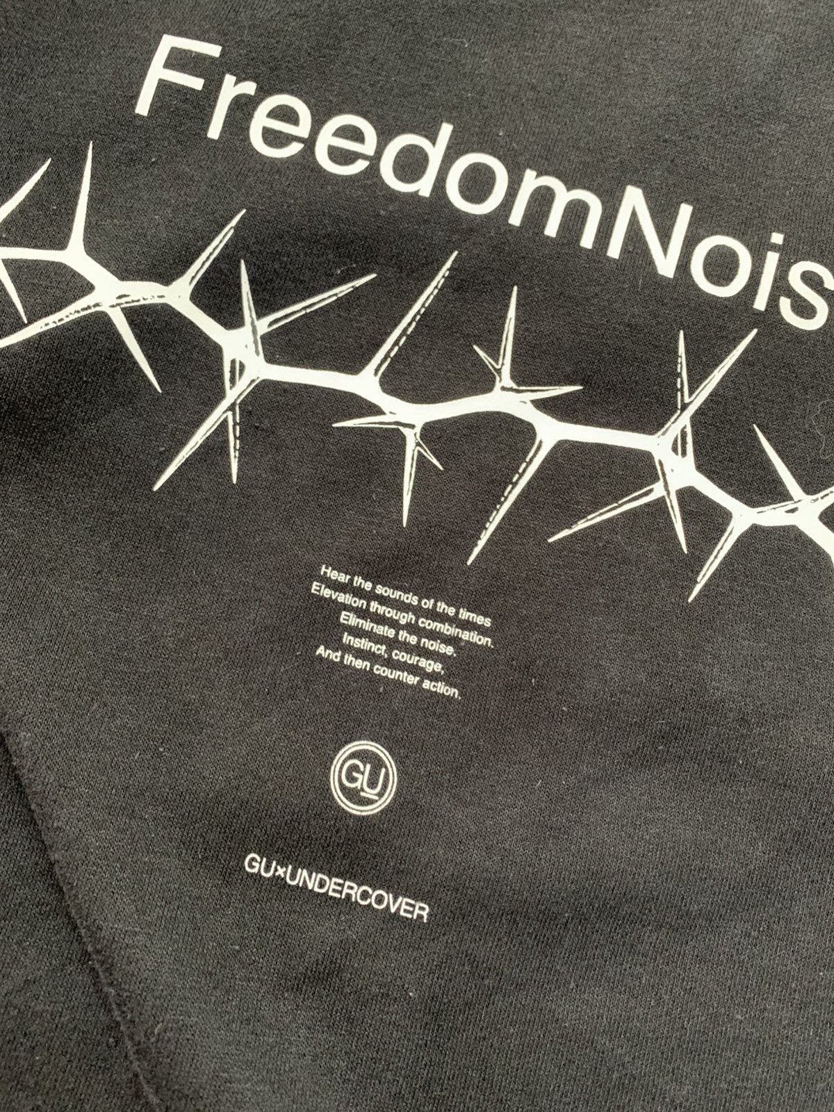 GU × Undercover GU x Undercover freedomnoise Size US S / EU 44-46 / 1 - 4 Thumbnail