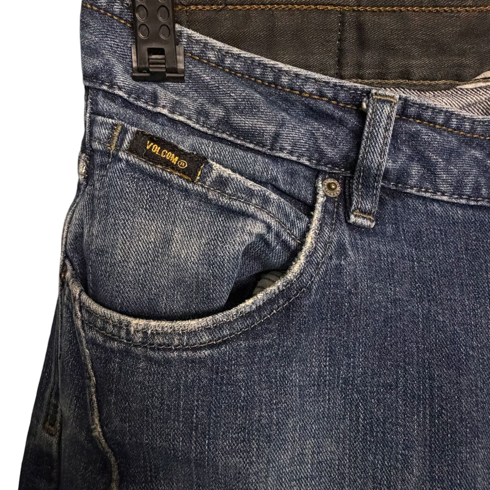 Volcom Vtg Genuine Volcom Mens 32x32 Boardwear Jeans Straight Leg Size US 32 / EU 48 - 5 Thumbnail