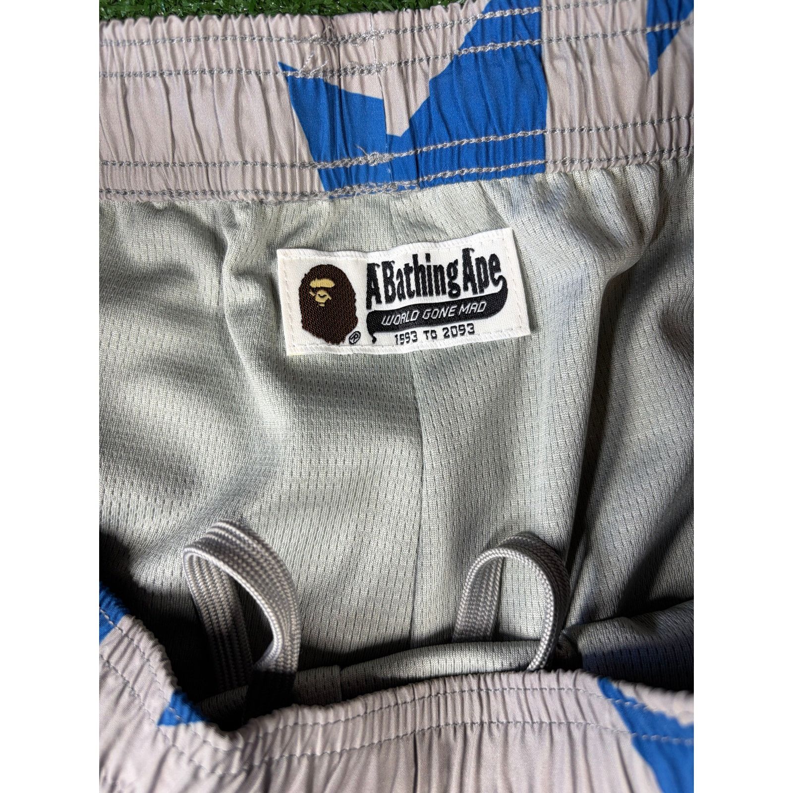 Bape Bape Bapesta Pattern Grey Beach Shorts Size XL Size US 35 - 4 Thumbnail