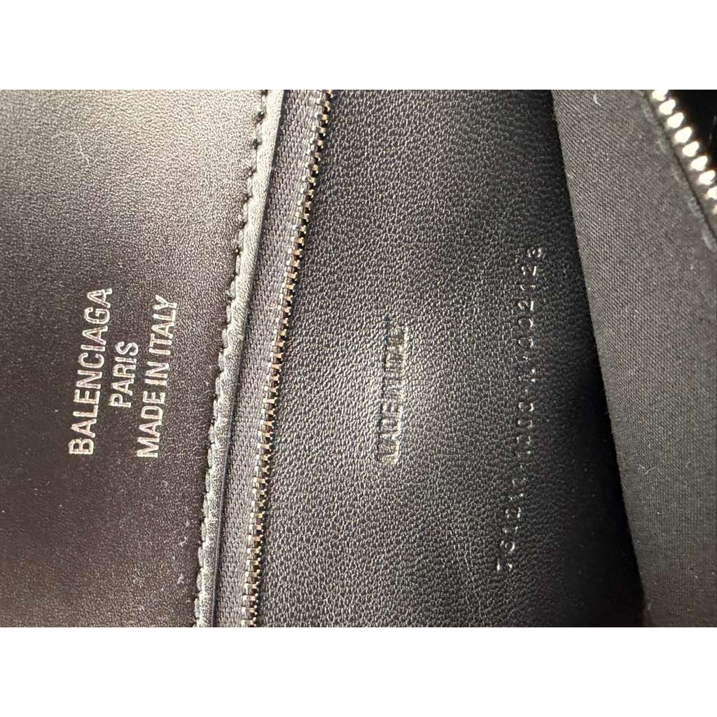 Balenciaga CC31 Size: OS / Hourglass Handbag in Black Size ONE SIZE - 12 Thumbnail