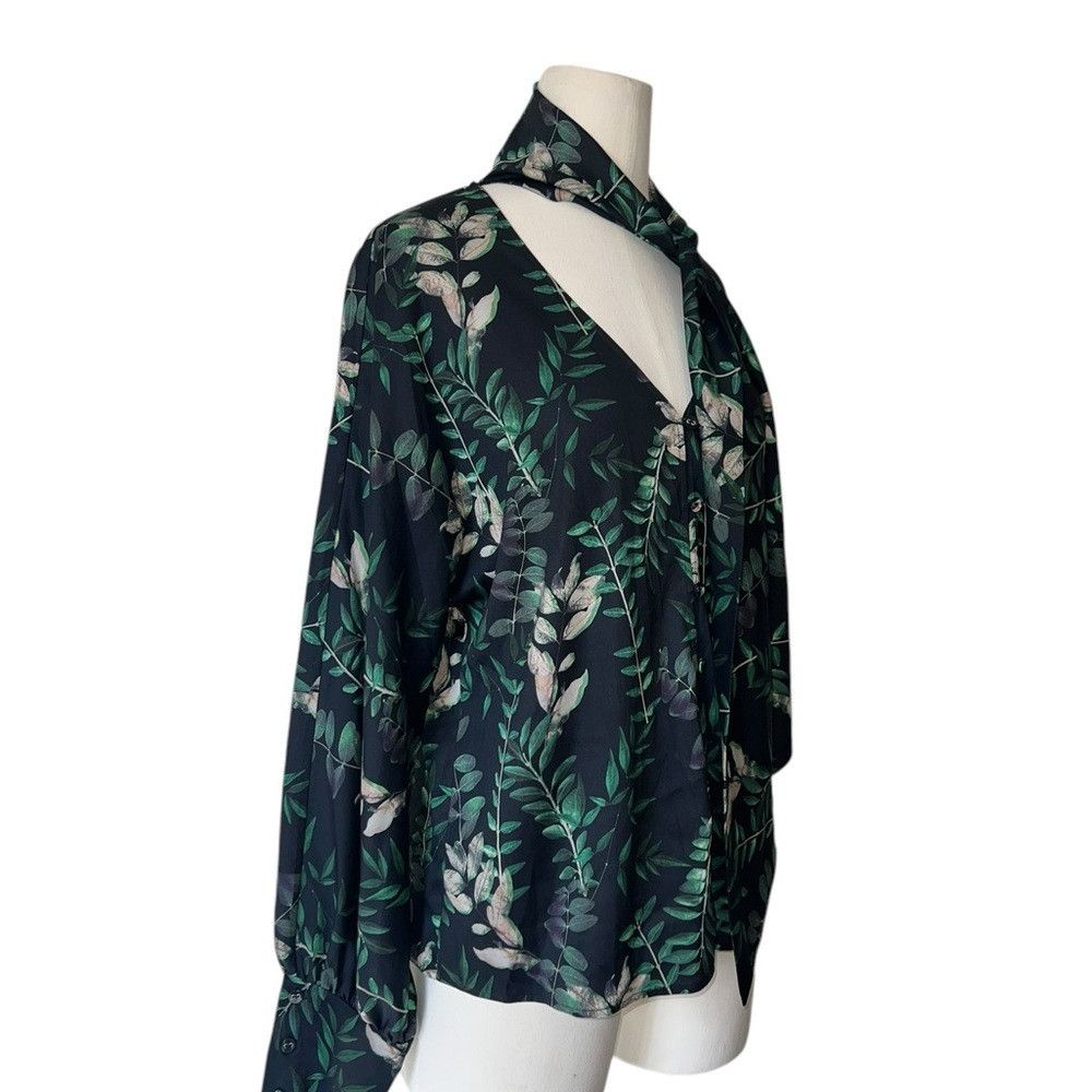 House of Harlow House of Harlow 1960 X Revolve Falling Leaves Stelle Blouse Size S / US 4 / IT 40 - 4 Thumbnail