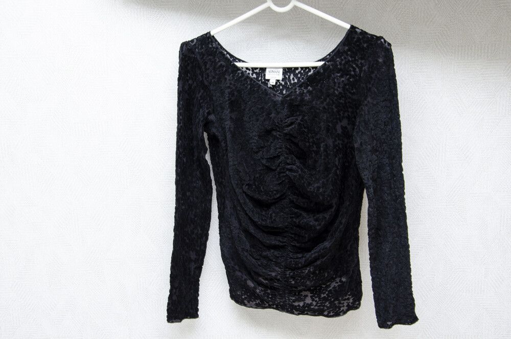 Armani Collezioni Blouse Armani Collezioni. italy. size 44 Size XS / US 0-2 / IT 36-38 - 2 Thumbnail