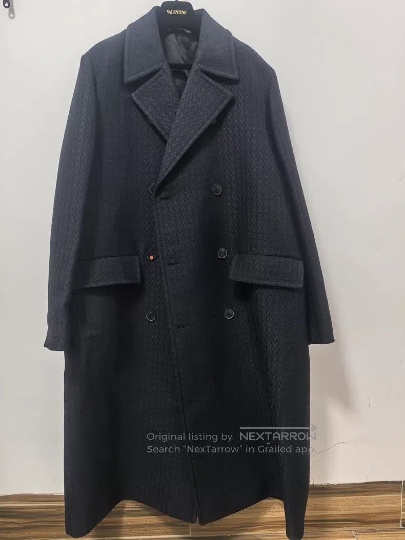 Valentino Valentino Genuine men's wool coats Size US M / EU 48-50 / 2 - 1 Thumbnail