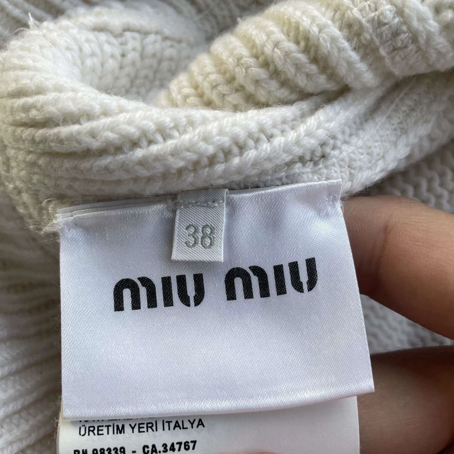 Miu Miu MIU MIU white cashmere logo sweater women's 38 Size S / US 4 / IT 40 - 5 Thumbnail