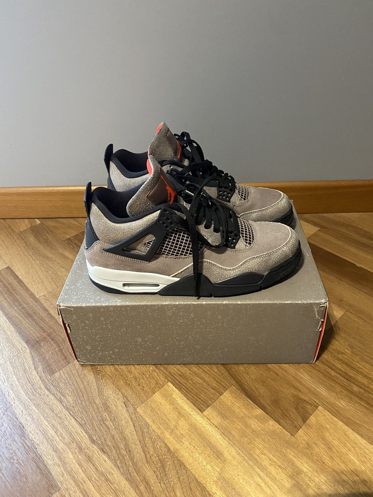 Jordan Brand × Nike Jordan 4 “Taupe Haze” Size US 10 / EU 43 - 5 Thumbnail