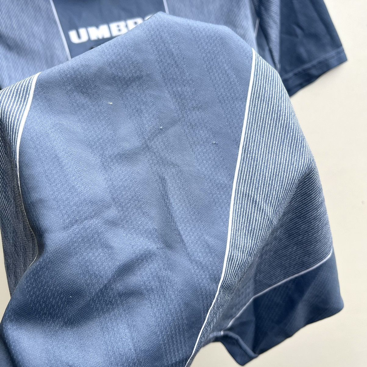 Umbro England 1995 jersey umbro vintage Size US L / EU 52-54 / 3 - 8 Thumbnail