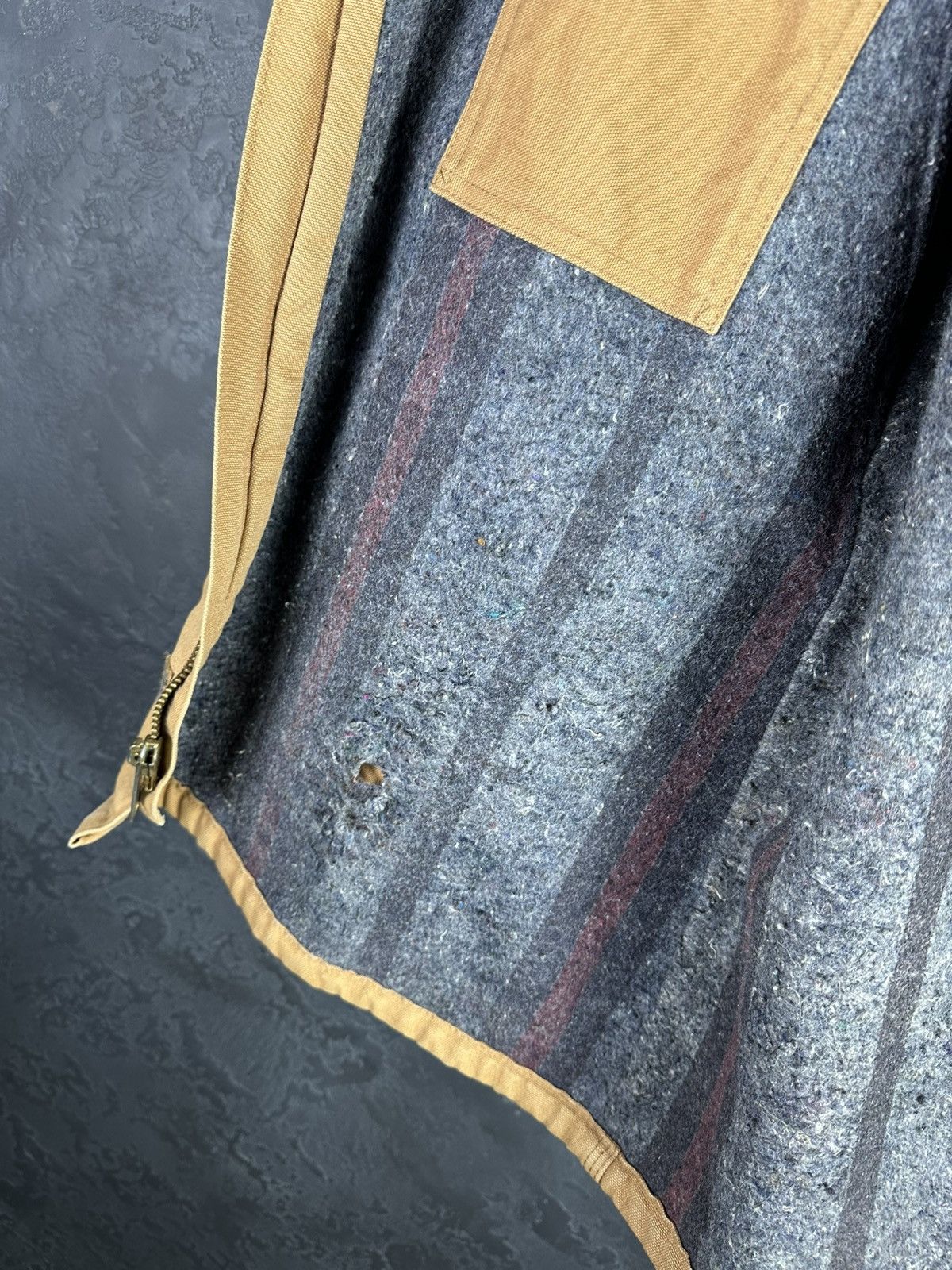 Carhartt × Vintage Rare Design Vintage Carhatt Distressed Jacket 1990s Size US M / EU 48-50 / 2 - 12 Thumbnail