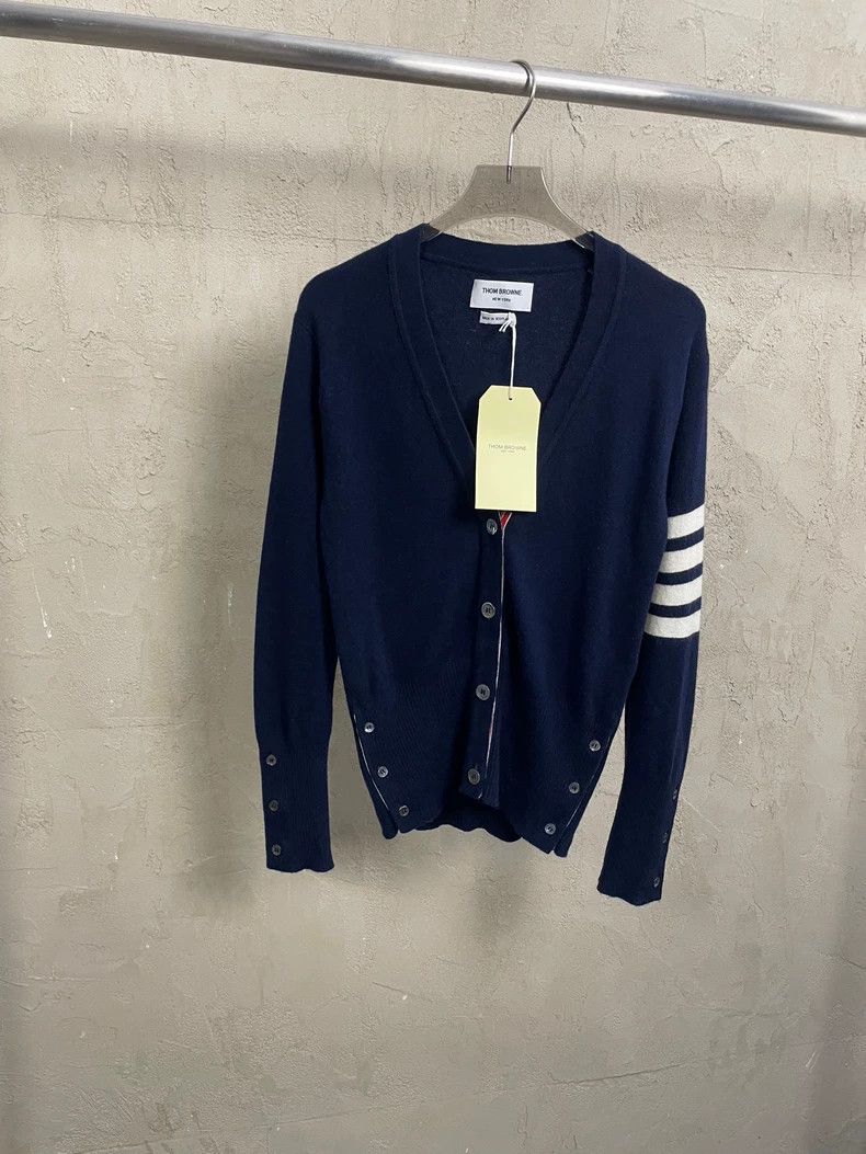 Thom Browne Thom Browne A Tibetan blue four-striped cashmere sweater Size M / US 6-8 / IT 42-44 - 1 Thumbnail