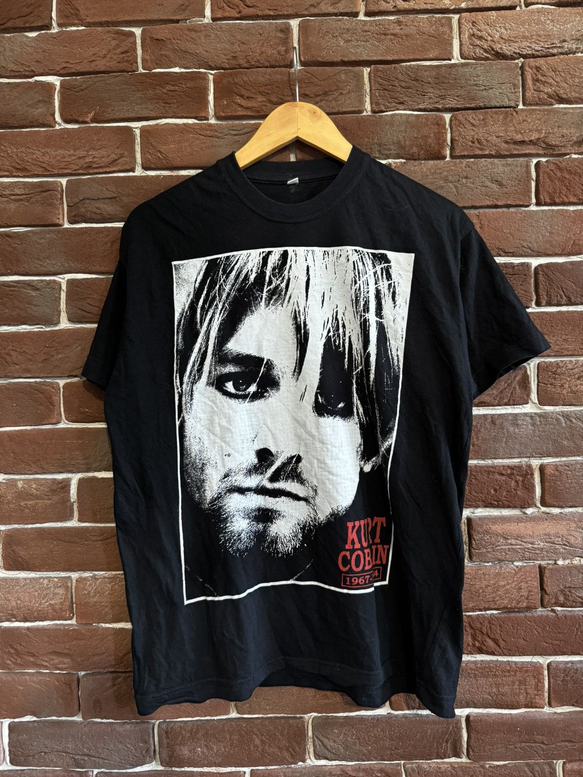 Rare Vintage 00s Nirvana Kurt Cobain Grunge Band Tee