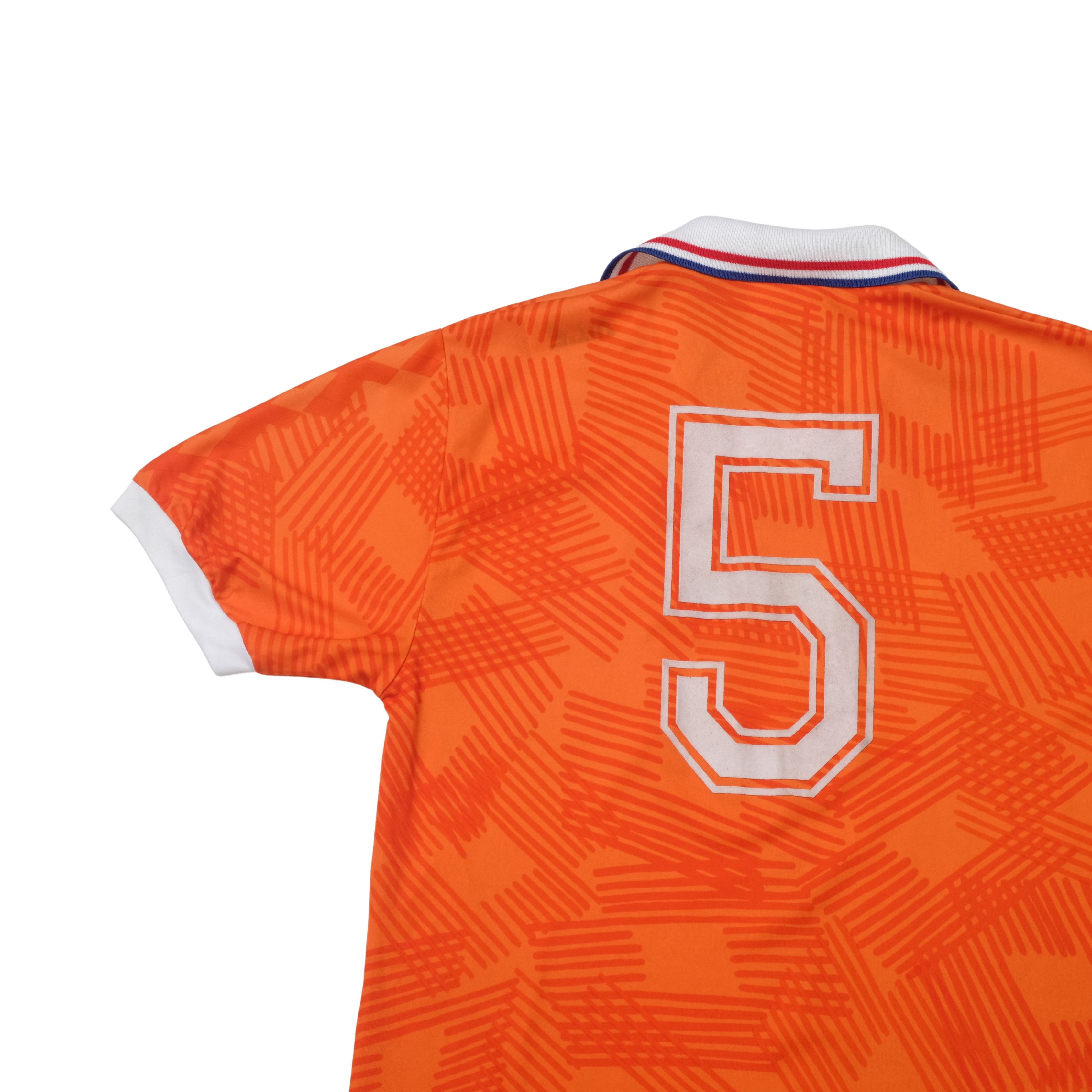 Lotto Sport 1994/95 Netherlands Home Shirt Lotto (S/M) Size US M / EU 48-50 / 2 - 4 Thumbnail
