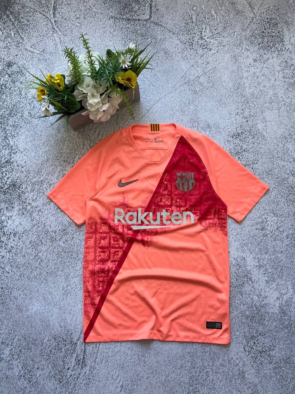 Nike Barcelona reflective nike 2018/2019 jersey blokecore rare Size US S / EU 44-46 / 1 - 1 Thumbnail
