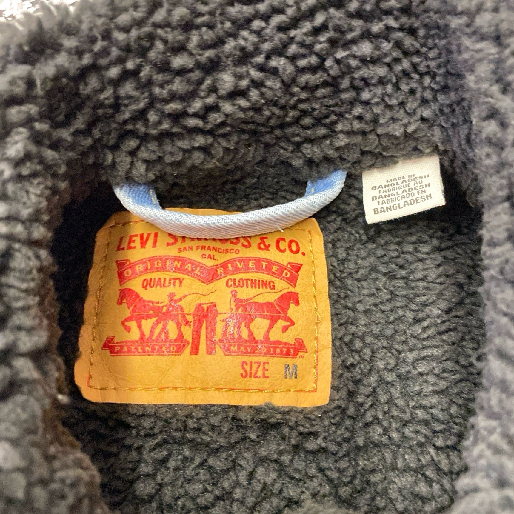 Levi's Levi's Trucker Jacket Sample Denim Light Wash Sherpa Lined Medium Blue Men M Jacket Size US M / EU 48-50 / 2 - 4 Thumbnail